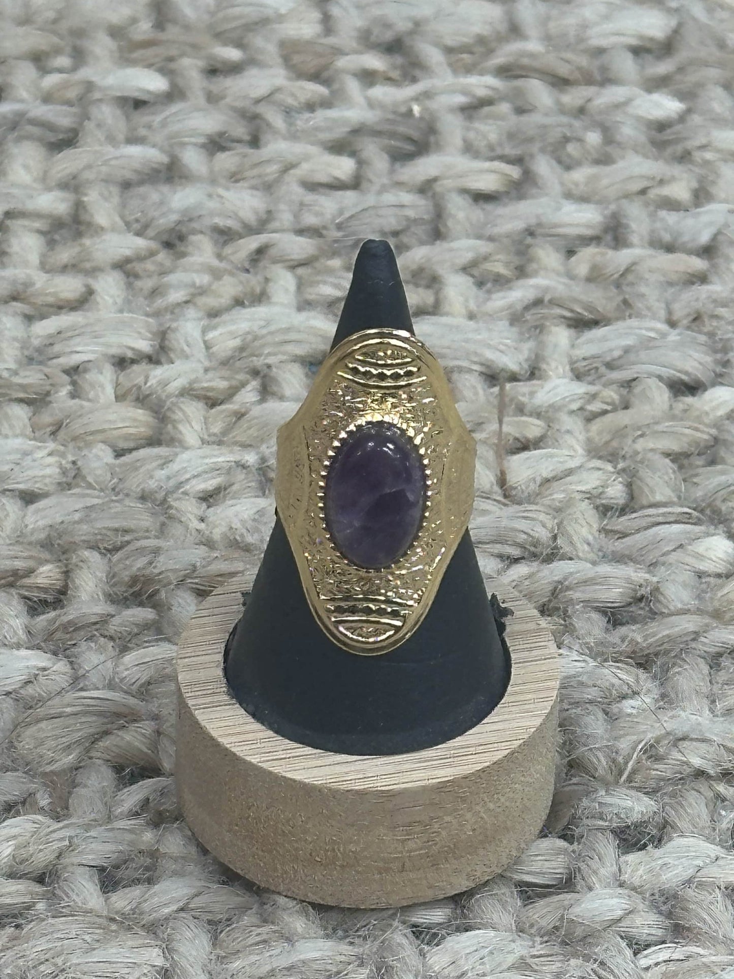 ANILLO AKILA