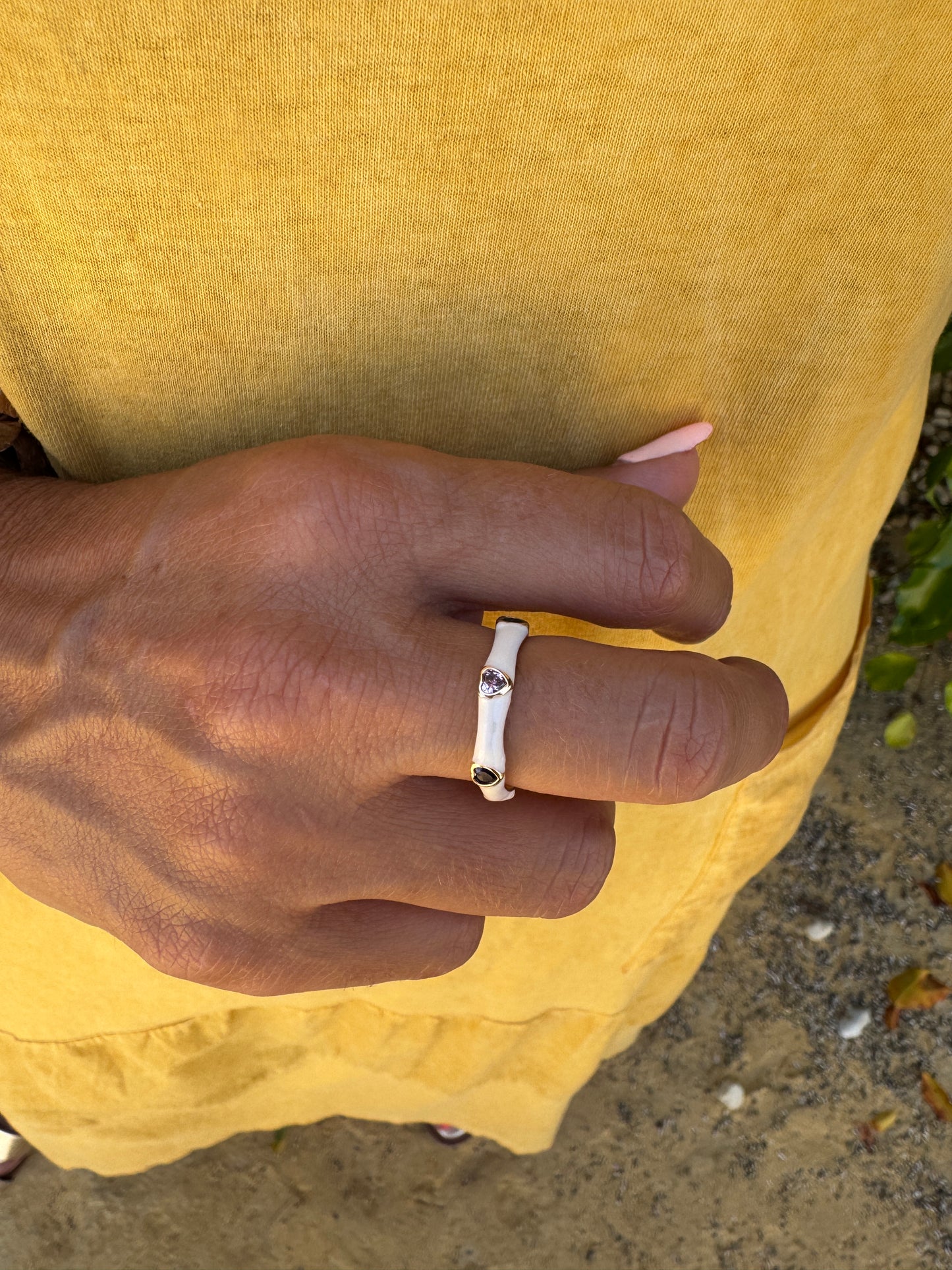 ANILLO ESMALTADO CORAZÓN