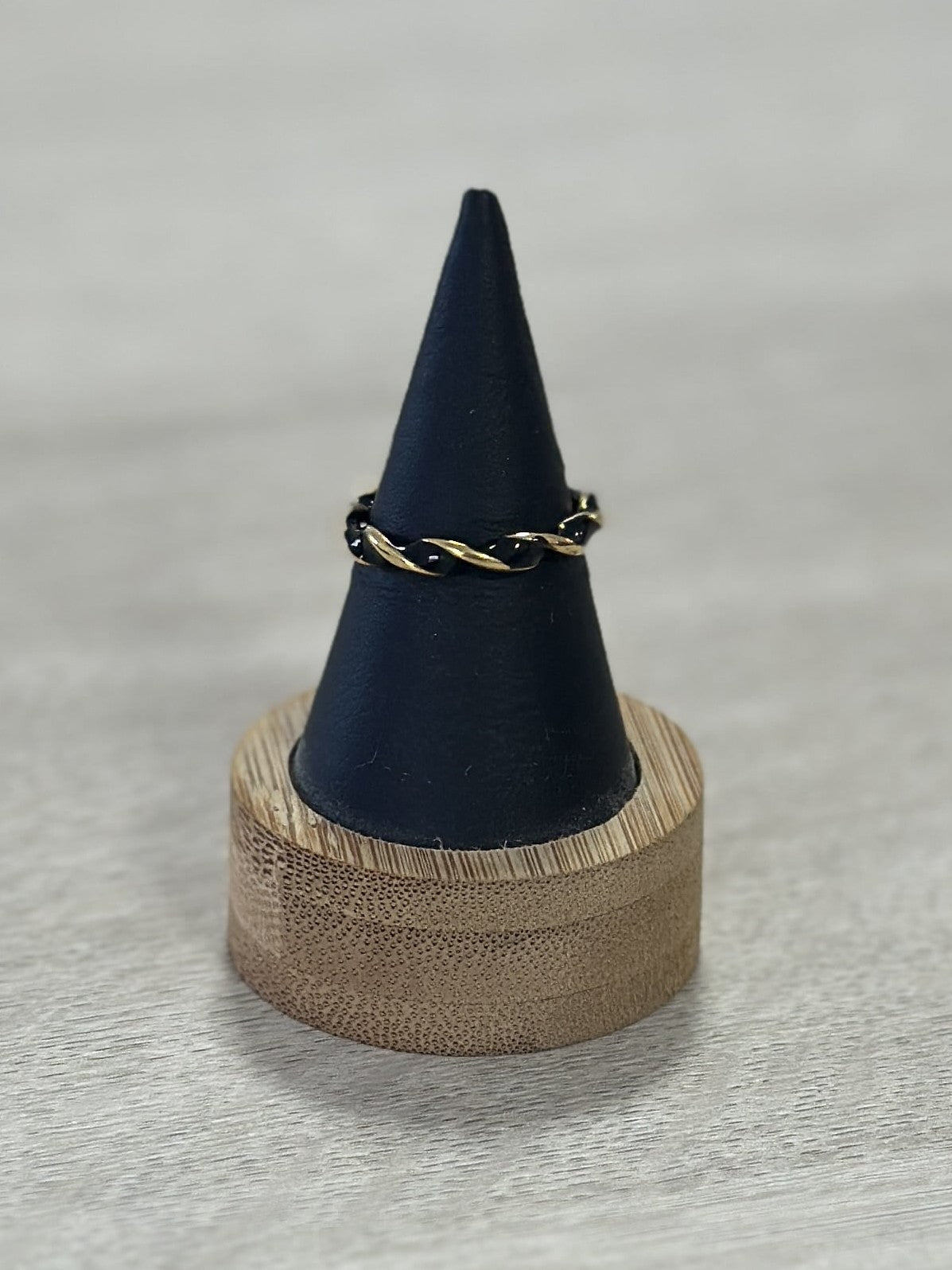 ANILLO ESMALTADO TRENZADO
