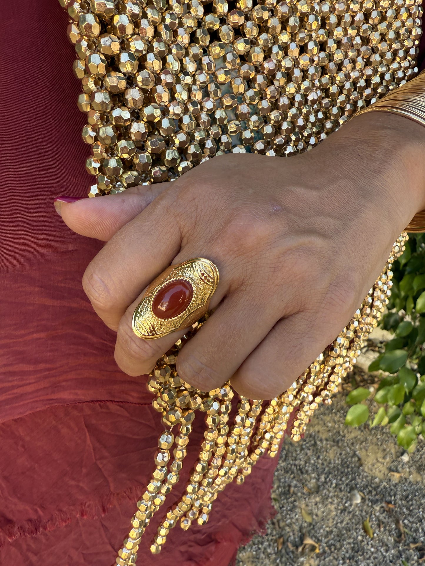 ANILLO AKILA