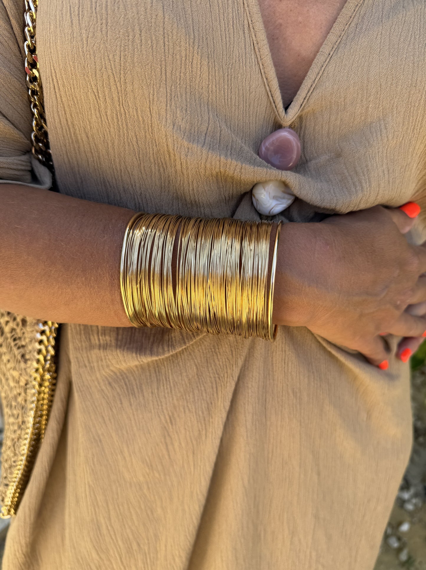 THOUSAND THREAD BRACELET
