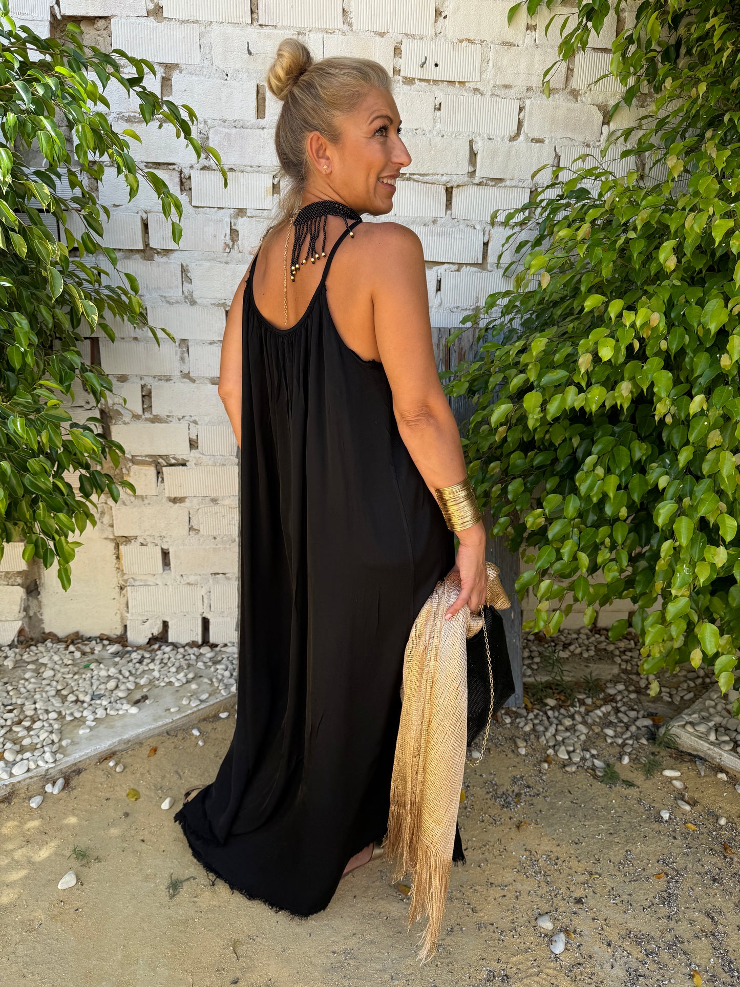 VESTIDO SATINADO DESFLECADO