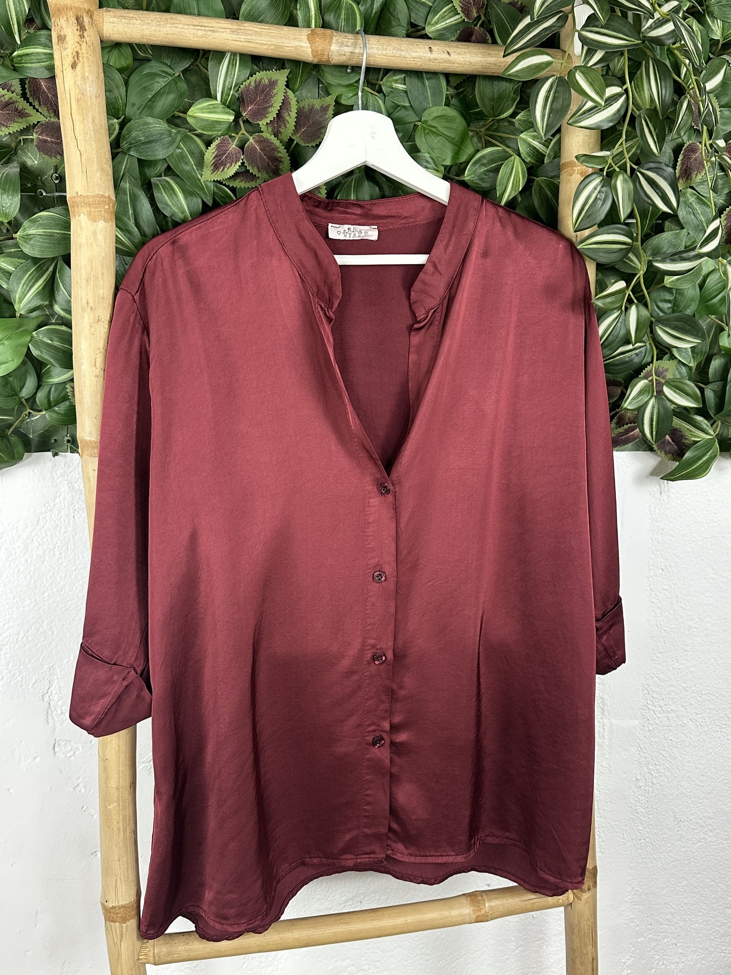 CAMISA SATINADA CUELLO MAO