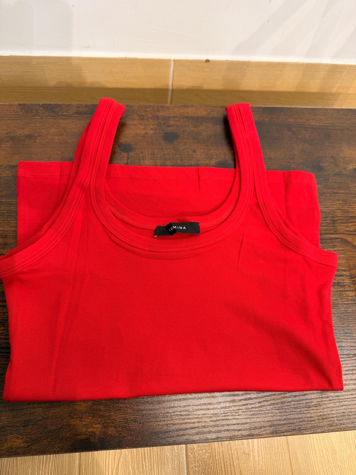 CAMISETA BÁSICA TIRANTES