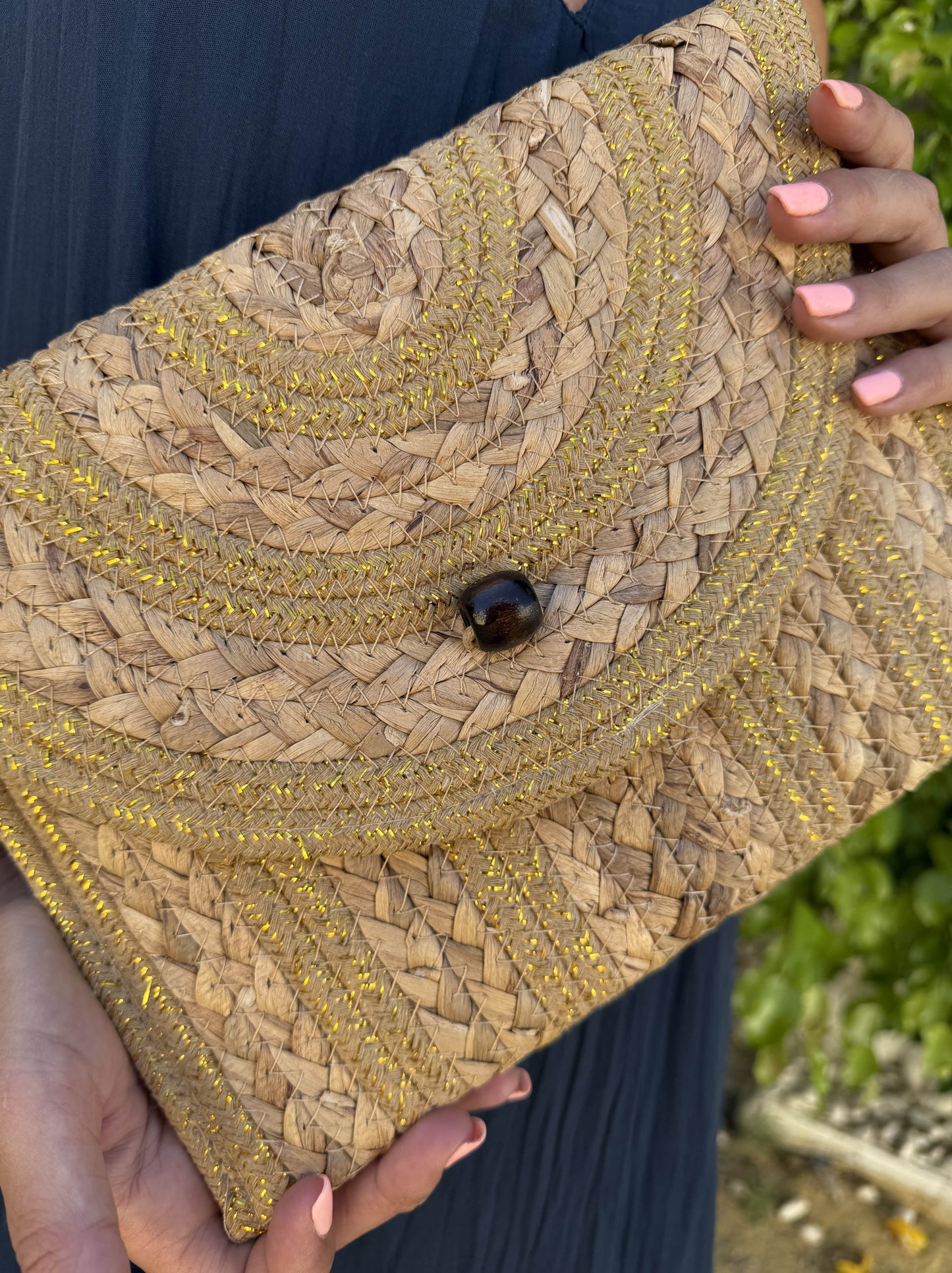 CARTERA DE MANO NATURAL