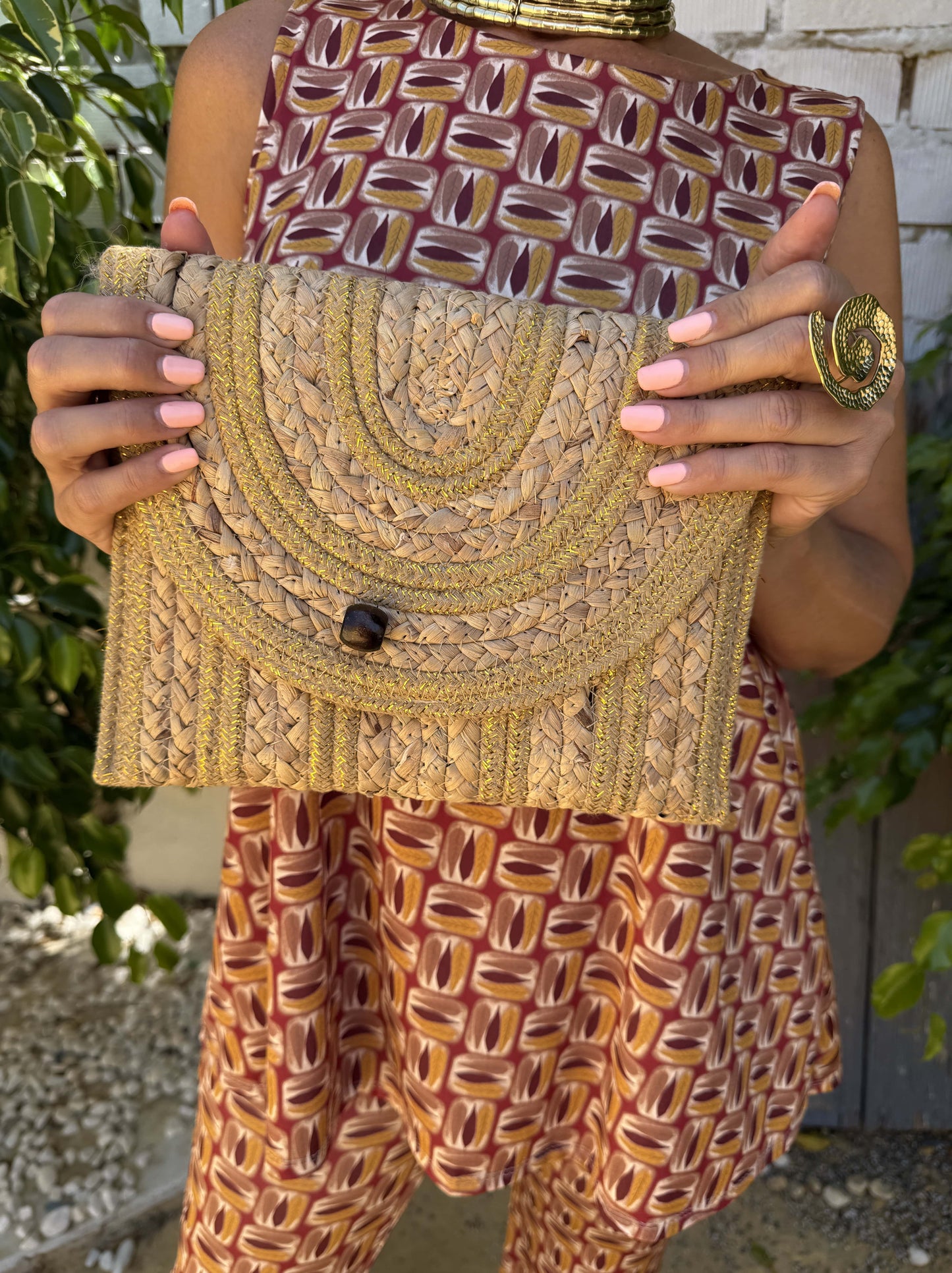 CARTERA DE MANO NATURAL