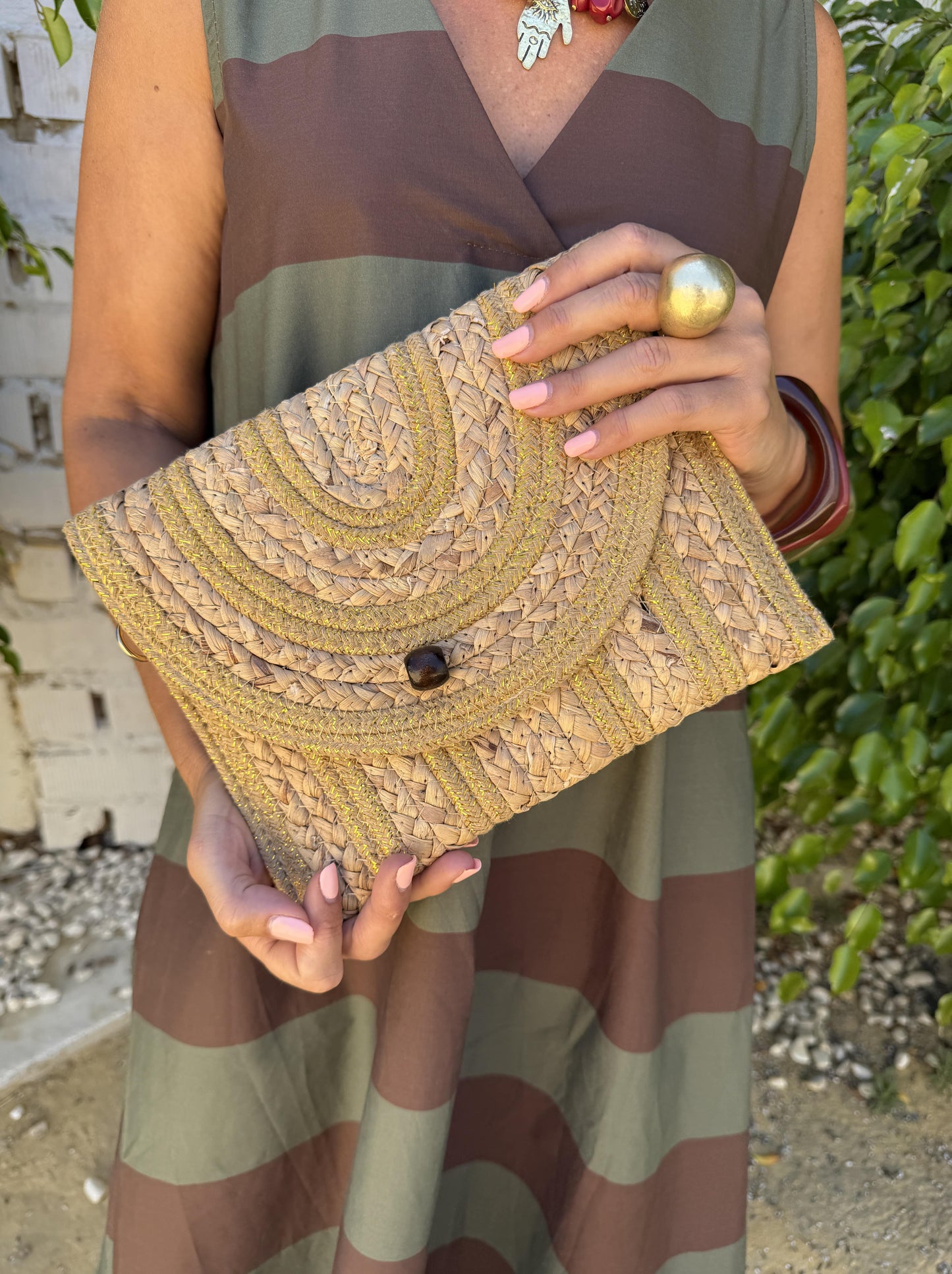 CARTERA DE MANO NATURAL