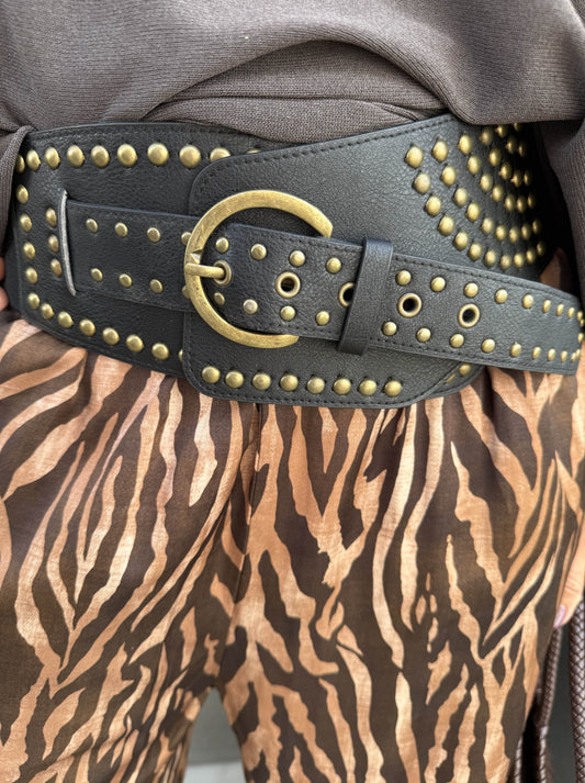CINTURÓN FAJÍN TACHAS ANCHO