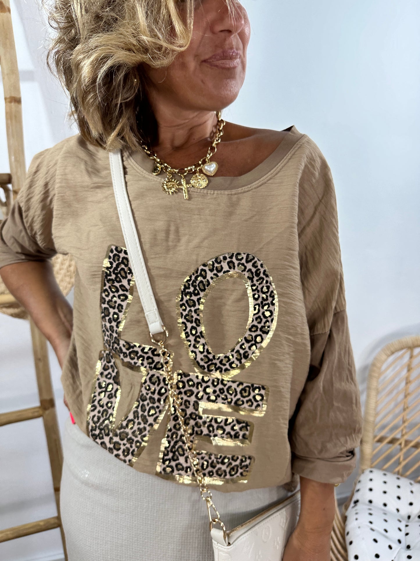 BEAD NECKLACE