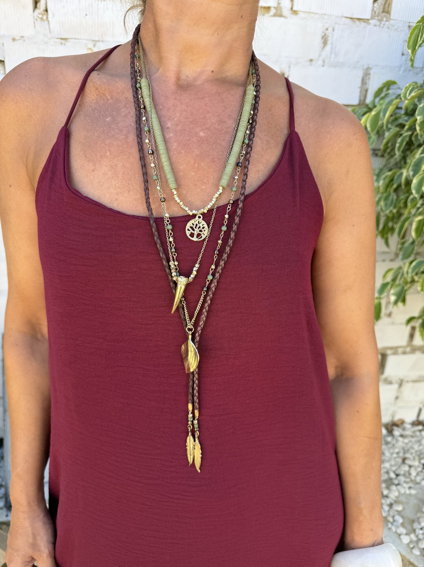 COLLAR HIPPIE