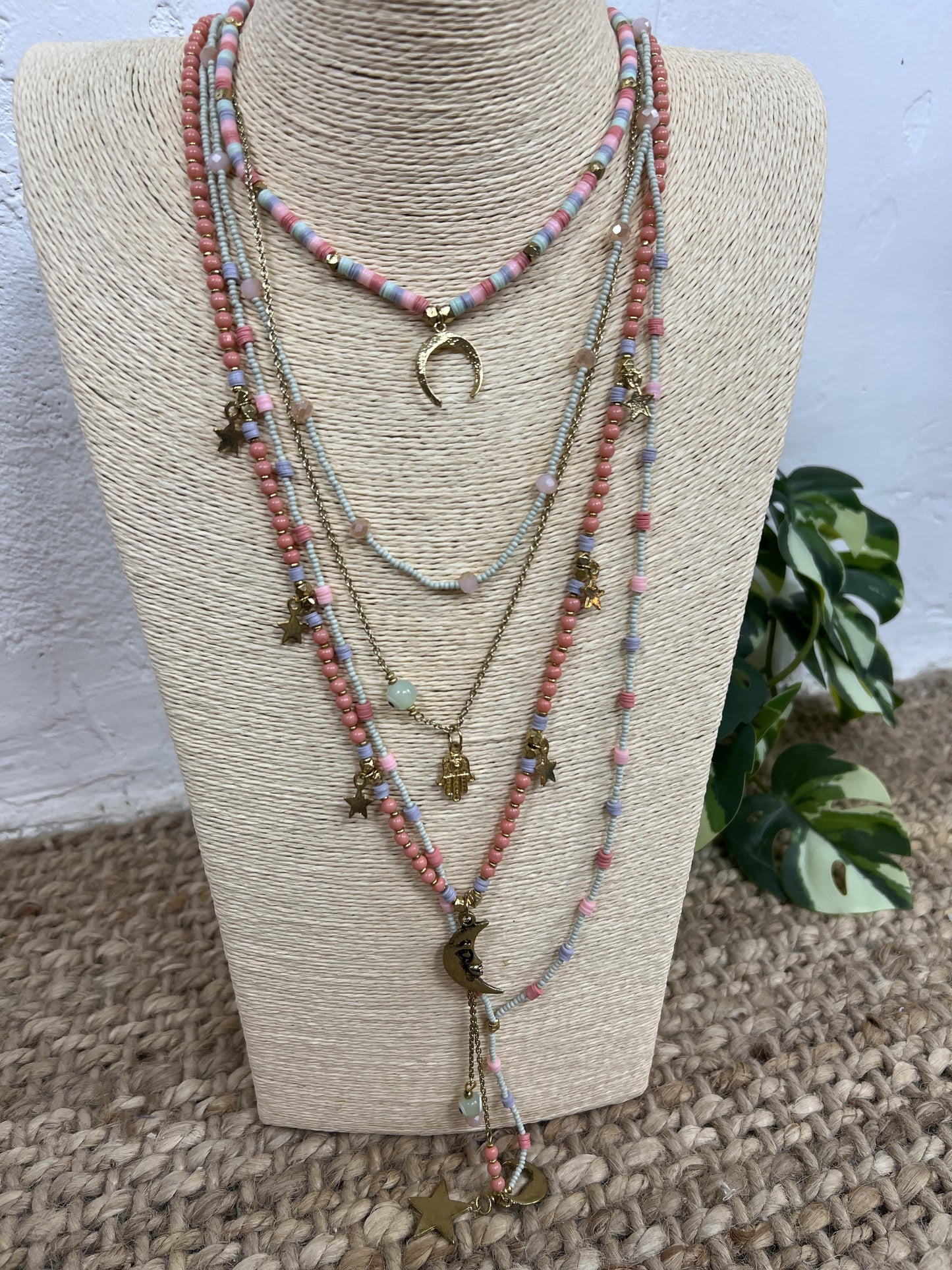COLLAR HIPPIE