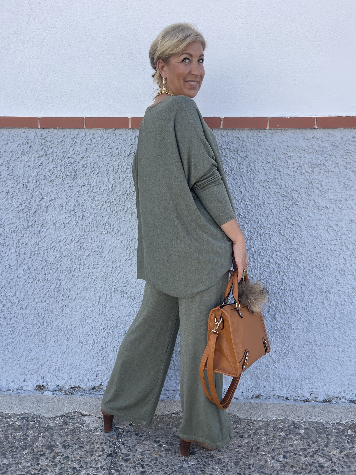 CONJUNTO CURVY DE PUNTO