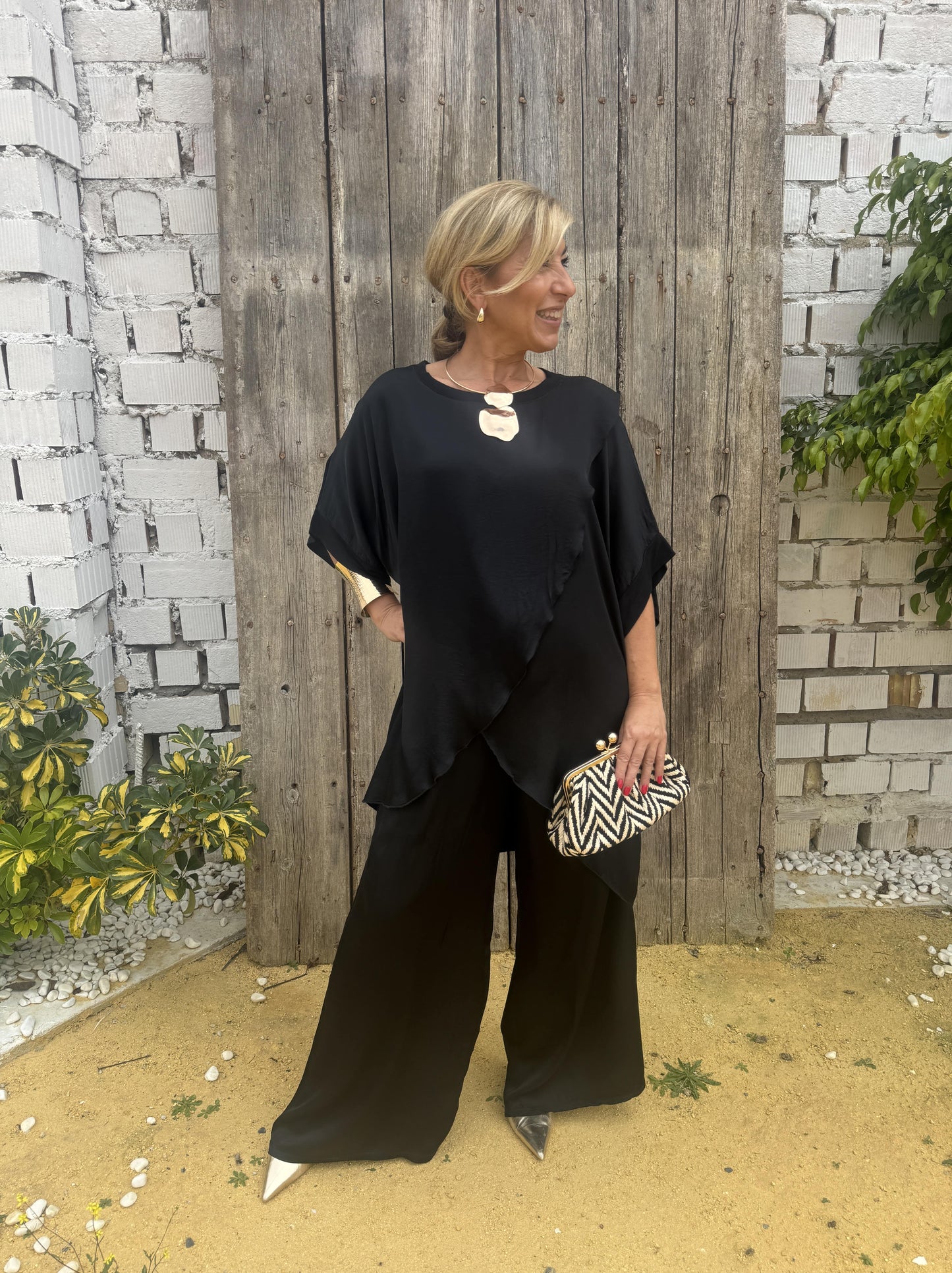 CONJUNTO SATINADO CRUZADO
