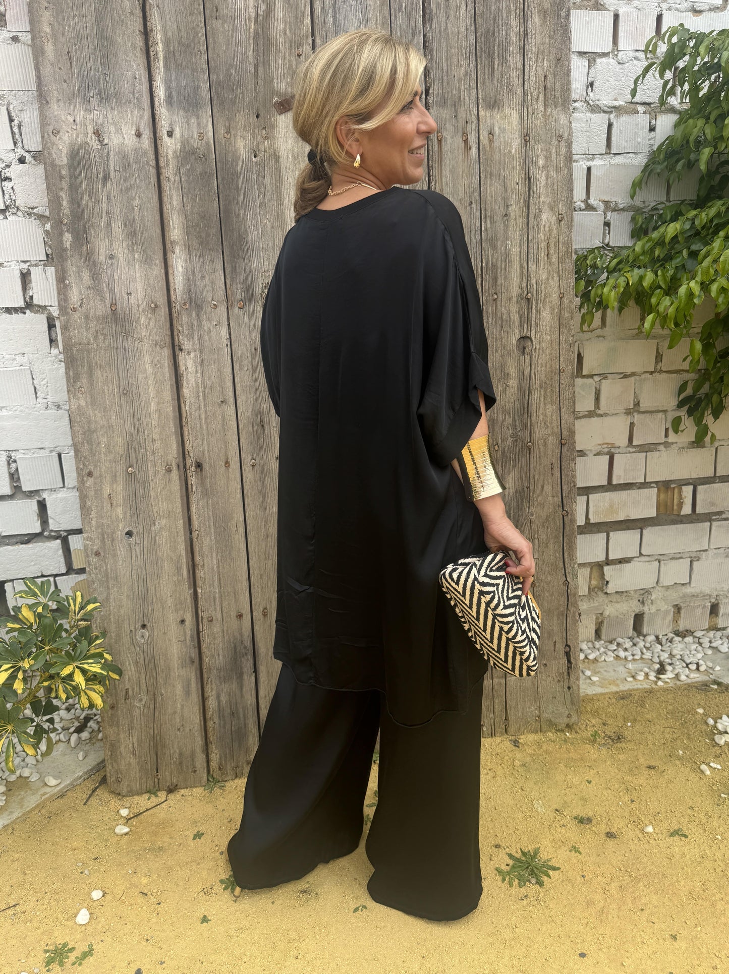 CONJUNTO SATINADO CRUZADO
