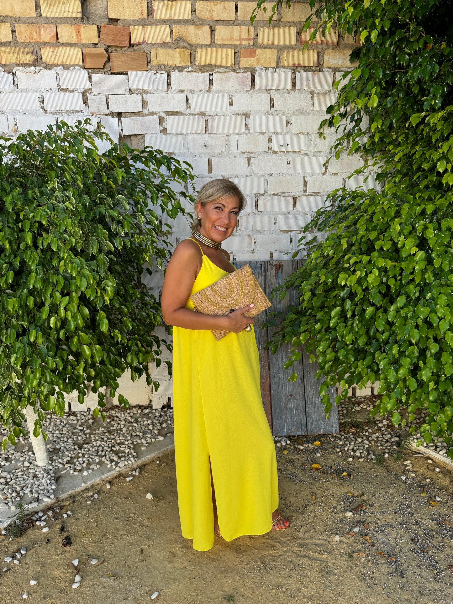 VESTIDO BÁSICO TIRANTES