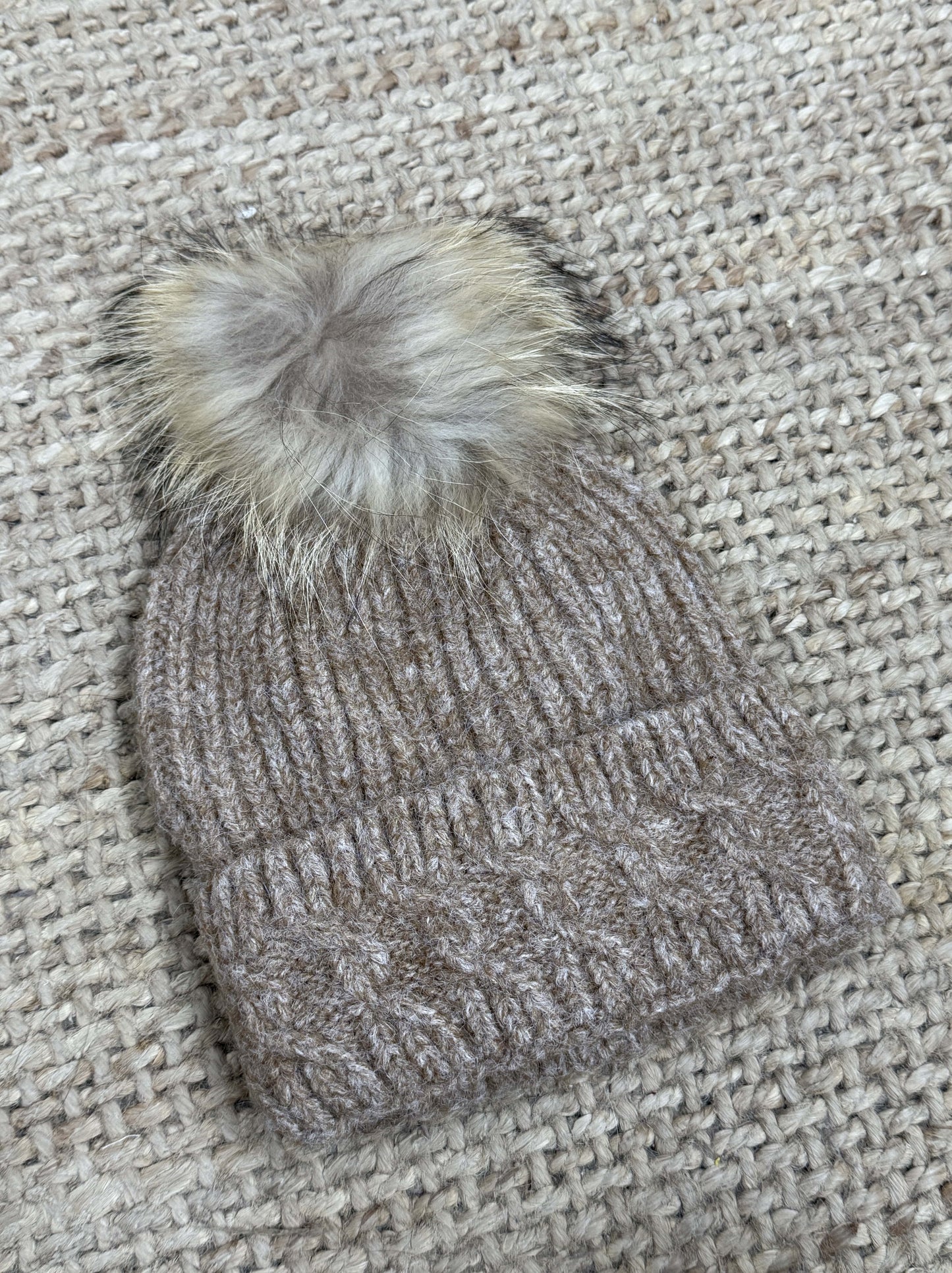 GORRO POMPÓN