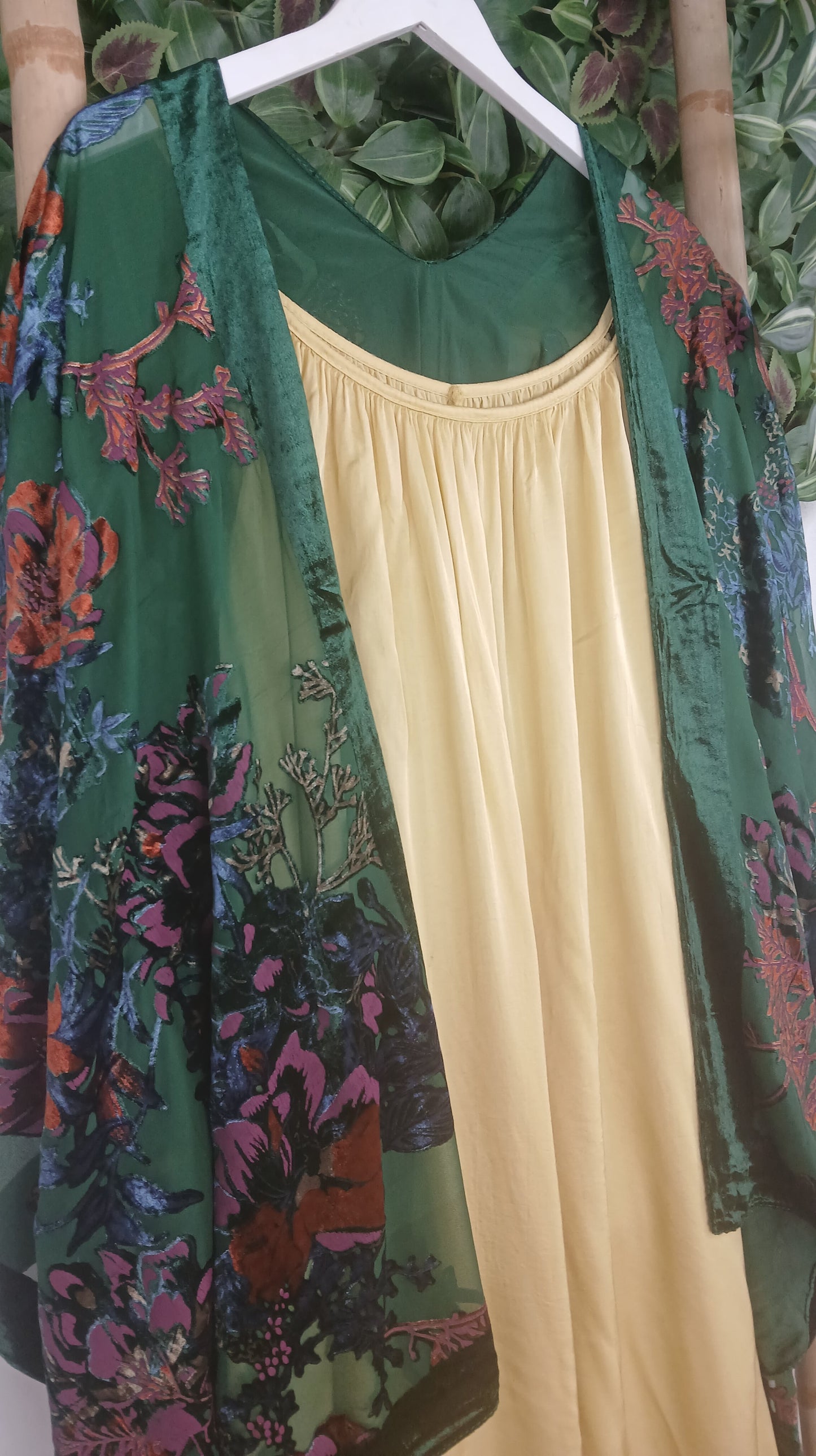 KIMONO TERCIOPELO TRANSPARENCIAS