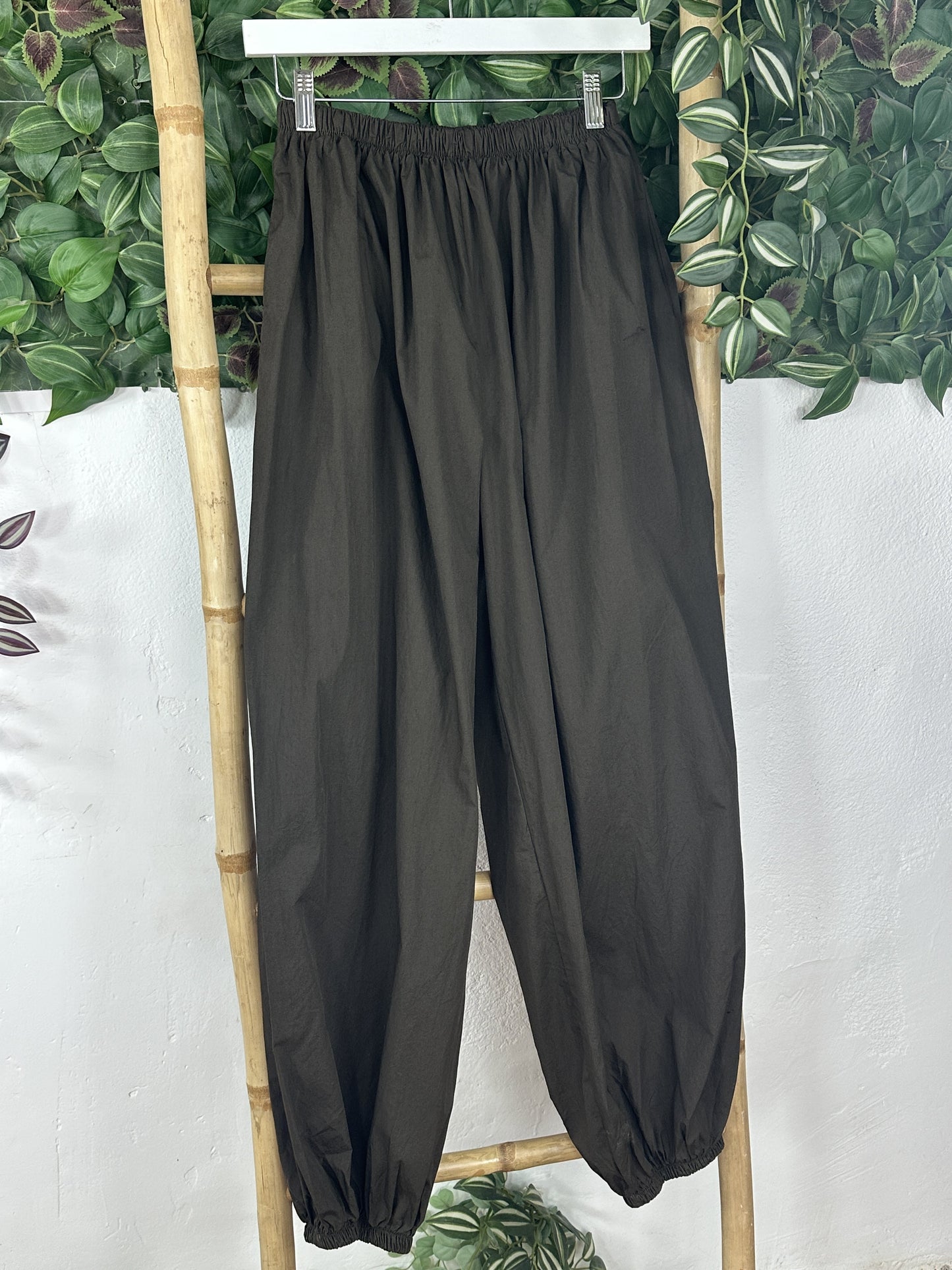 PANTALÓN BOMBACHO BÁSICO