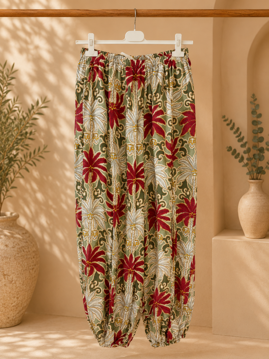 PANTALÓN BOMBACHO FLORES