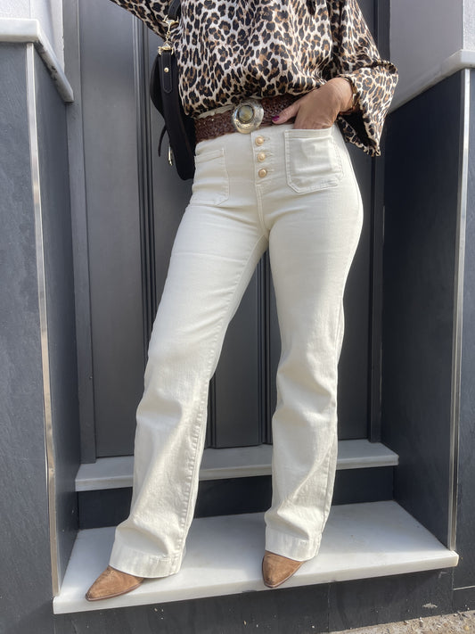 JEANS COM BOLSO FRONTAL