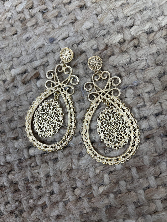 PENDIENTE FLAMENCA LÁGRIMA