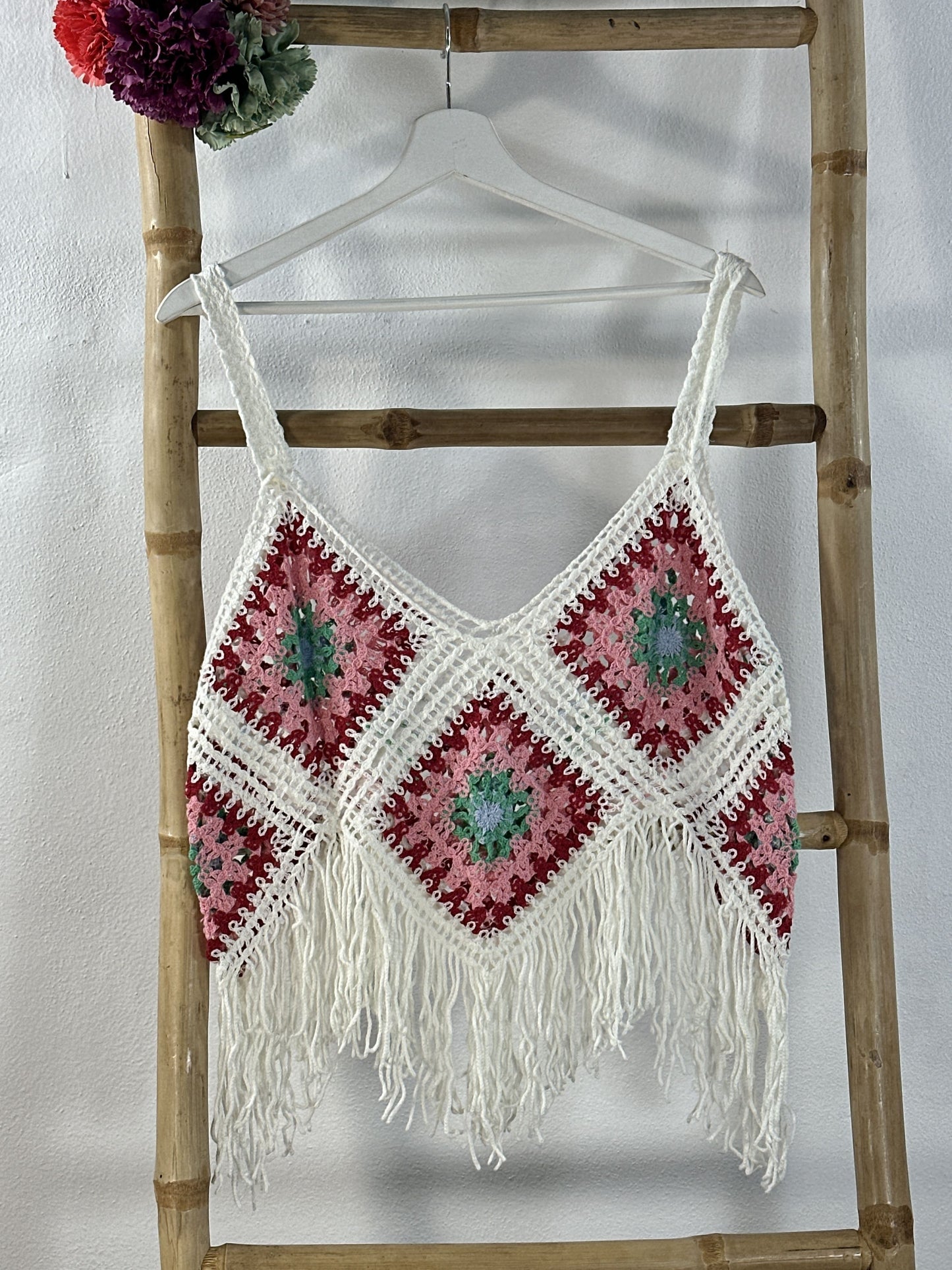 TOP DE CROCHÊ MULTICOLOR