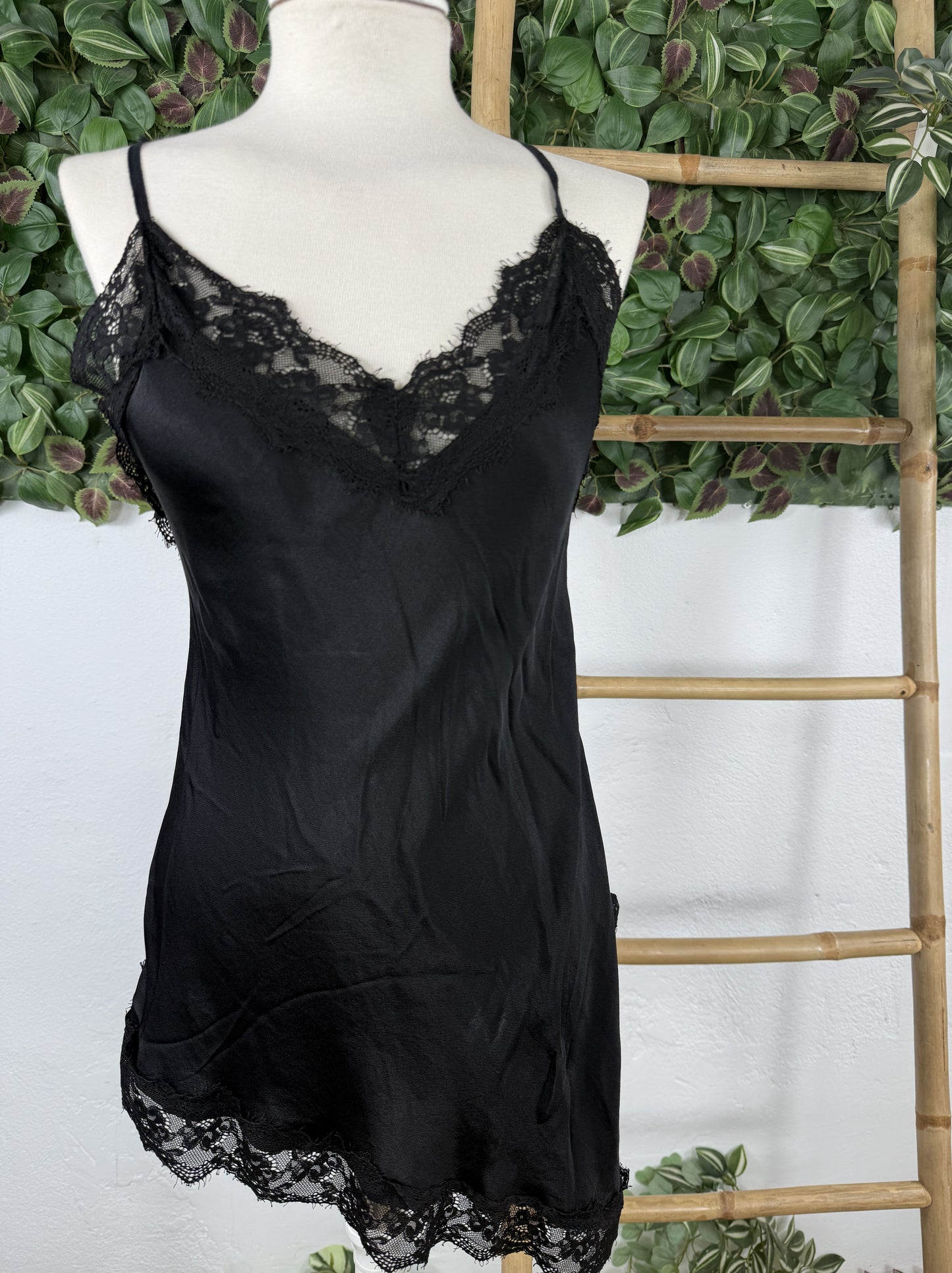 TOP LENCERO SATINADO