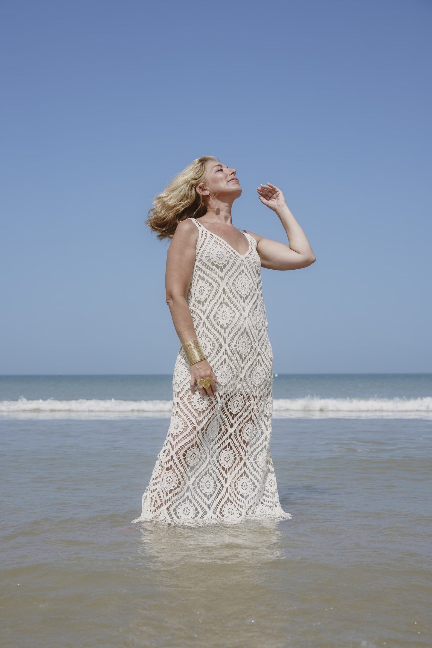 VESTIDO CROCHÉ FLECOS
