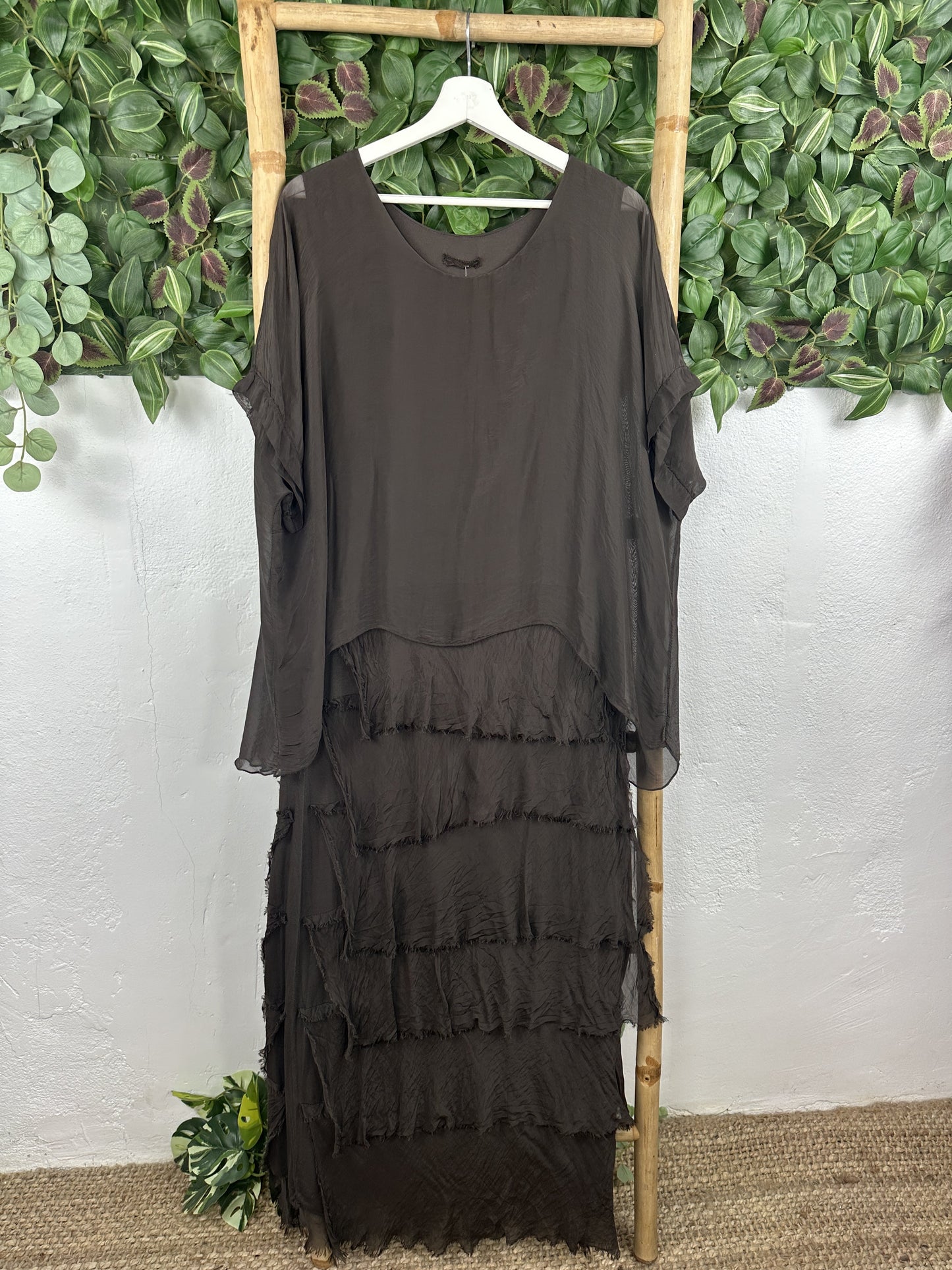 VESTIDO EMBRUJO CAPA