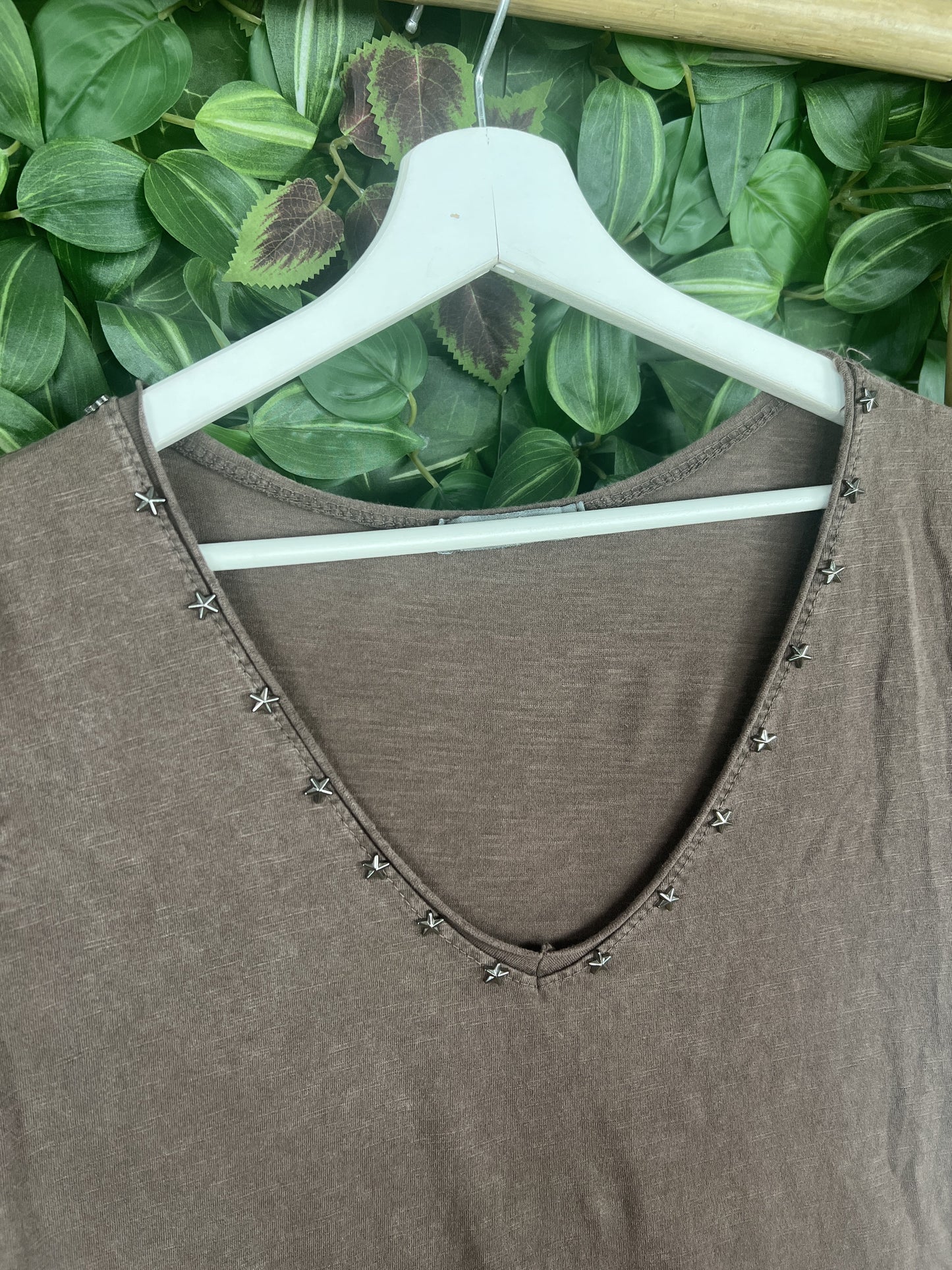 VESTIDO ESCOTE ESTRELLAS