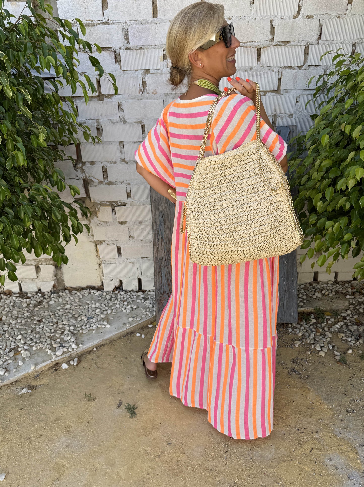 VESTIDO FLÚOR MANGA ABULLONADA