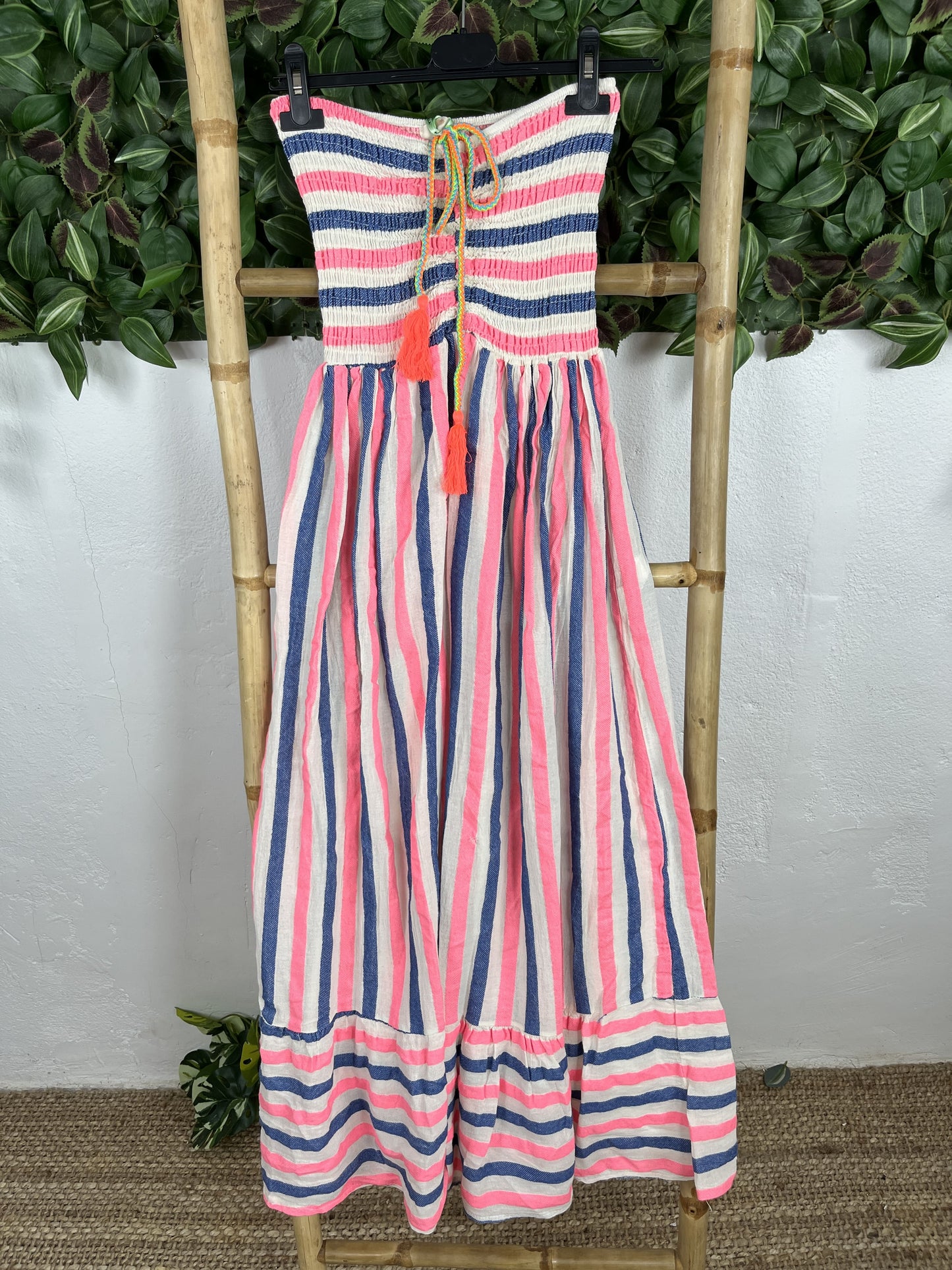 VESTIDO FLÚOR PALABRA DE HONOR