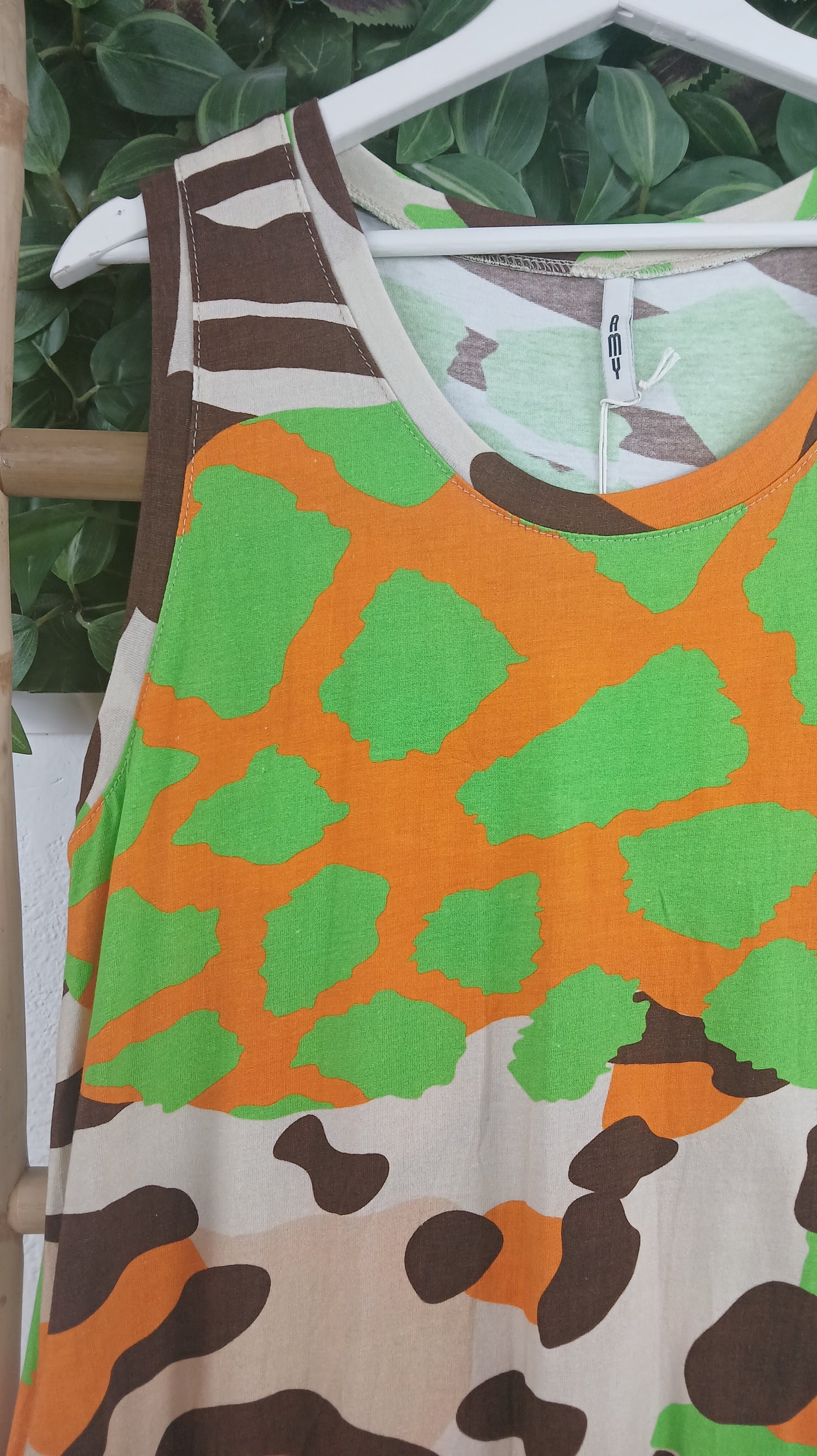 VESTIDO CAMISETA ESTAMPADO FLÚOR