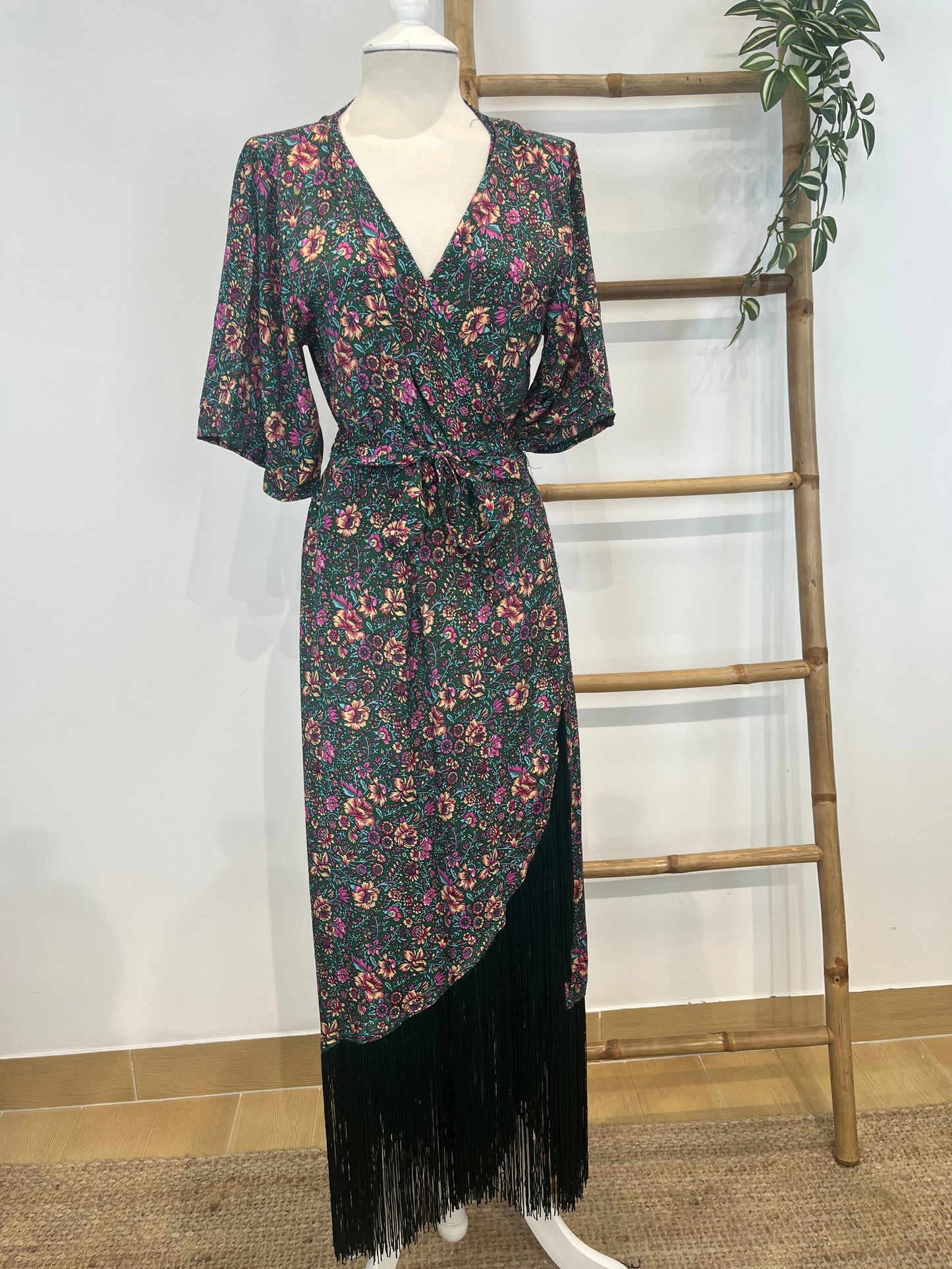 VESTIDO CRUZADO FLORAL