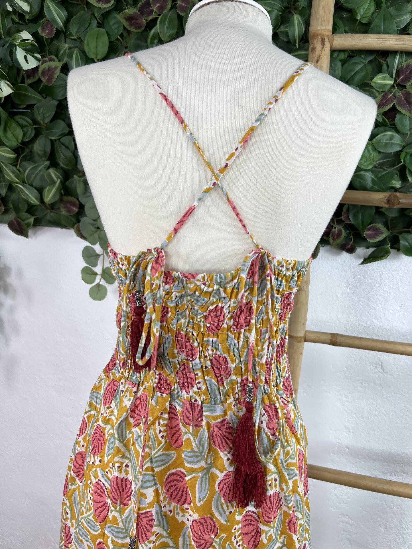 VESTIDO INDIO ESPALDA CRUZADA