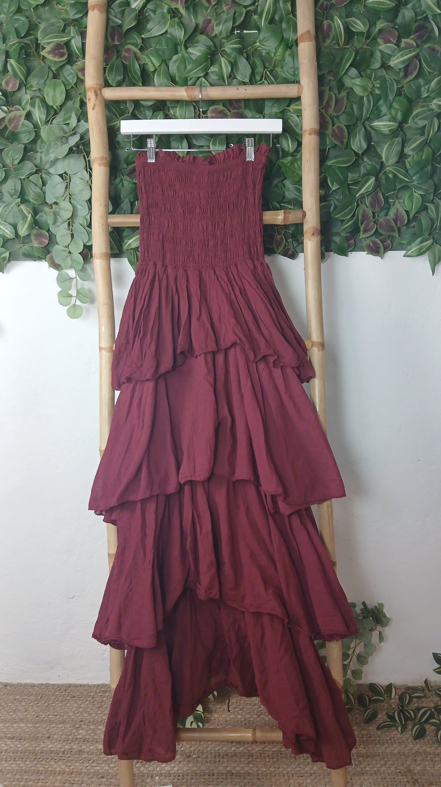 VESTIDO VOLANTES ASIMÉTRICOS PALABRA DE HONOR