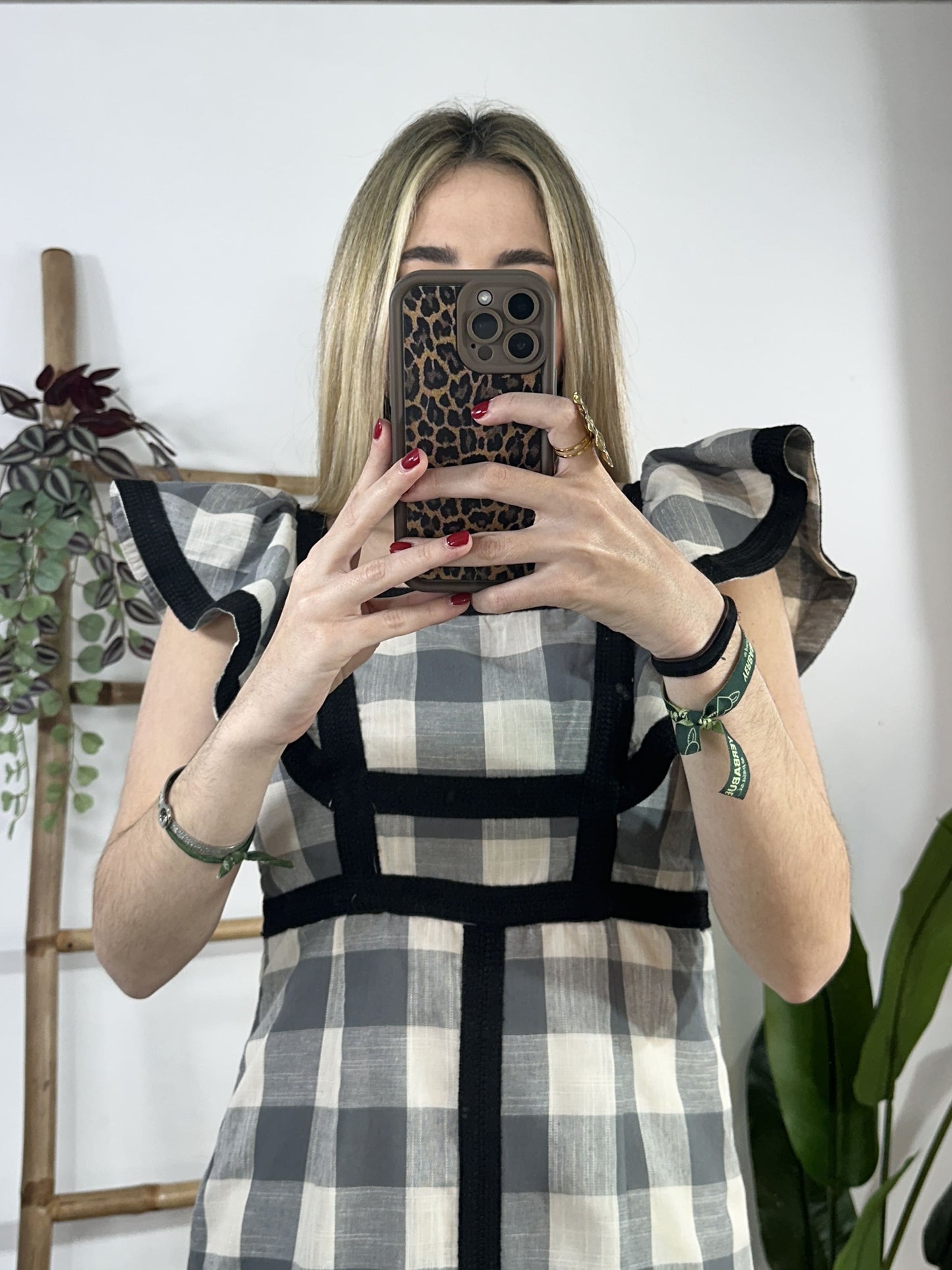 VESTIDO CUADROS VOLANTES