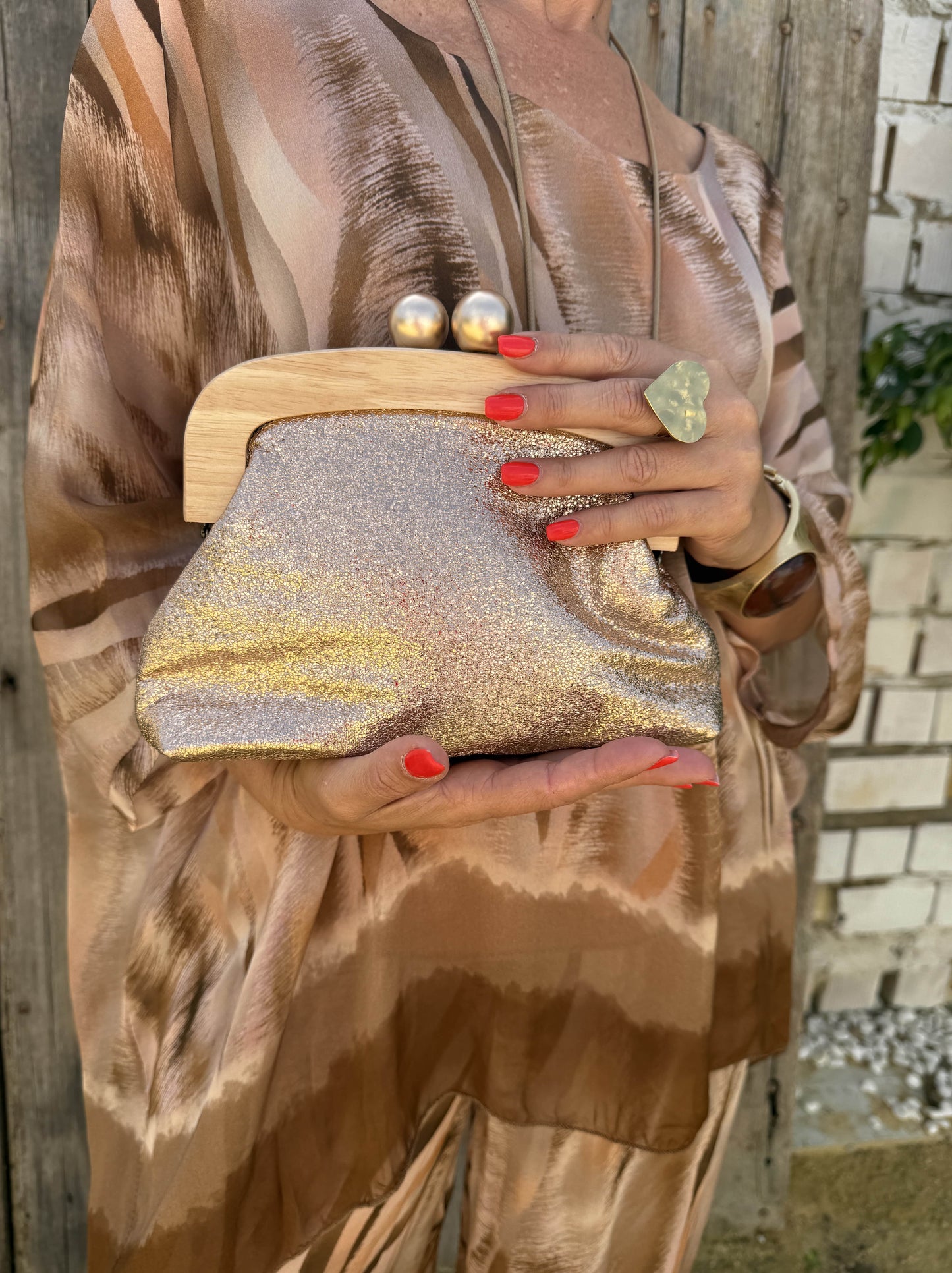 BOLSO MADERA METALIZADO
