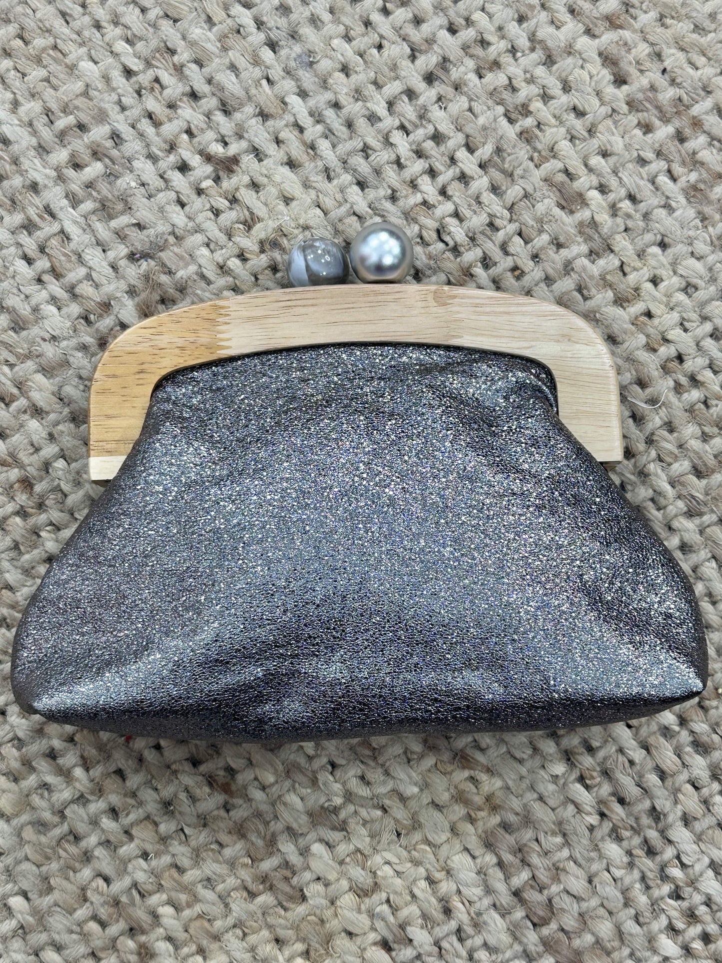 BOLSO MADERA METALIZADO