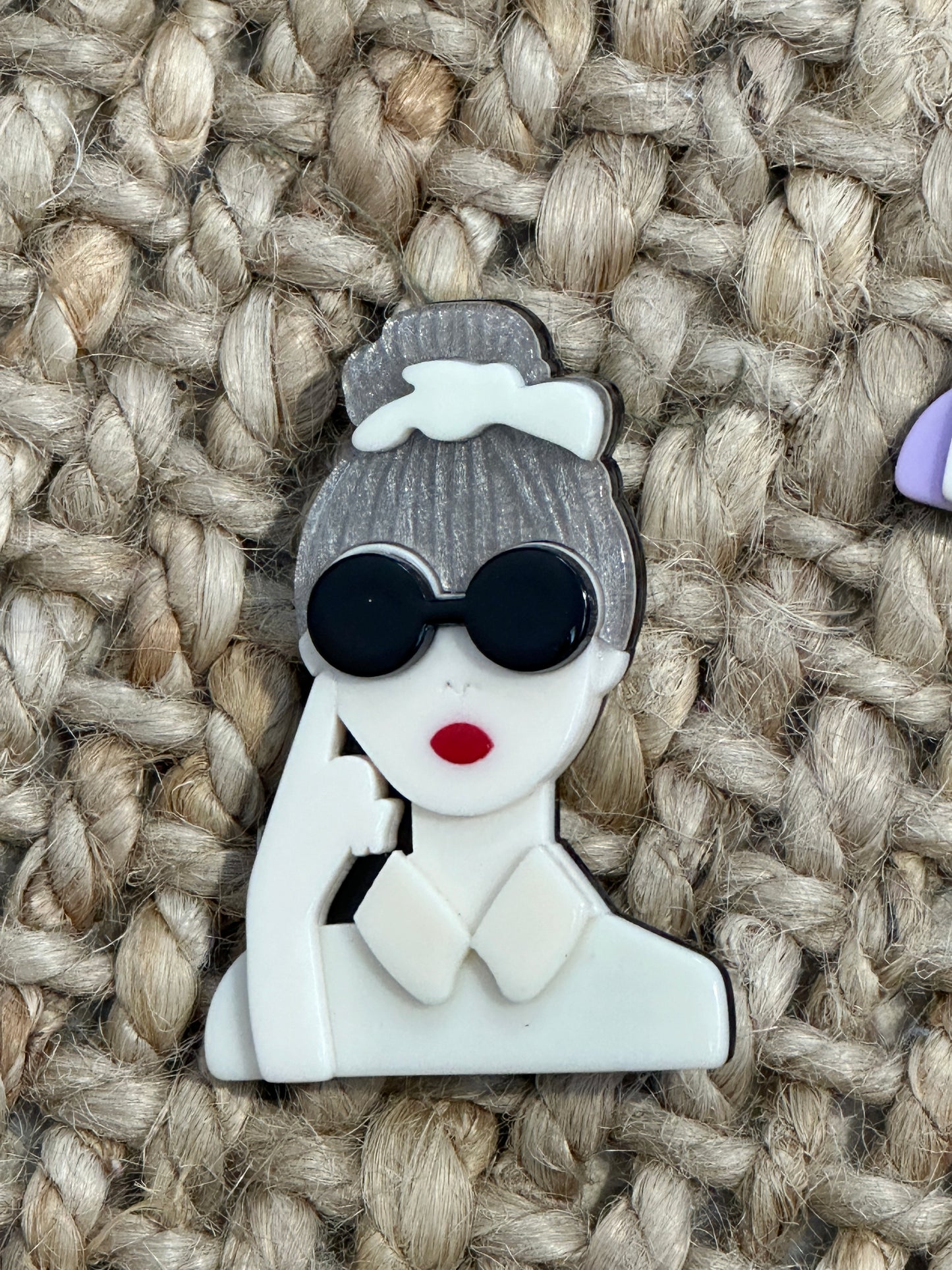 BROCHE RESINA