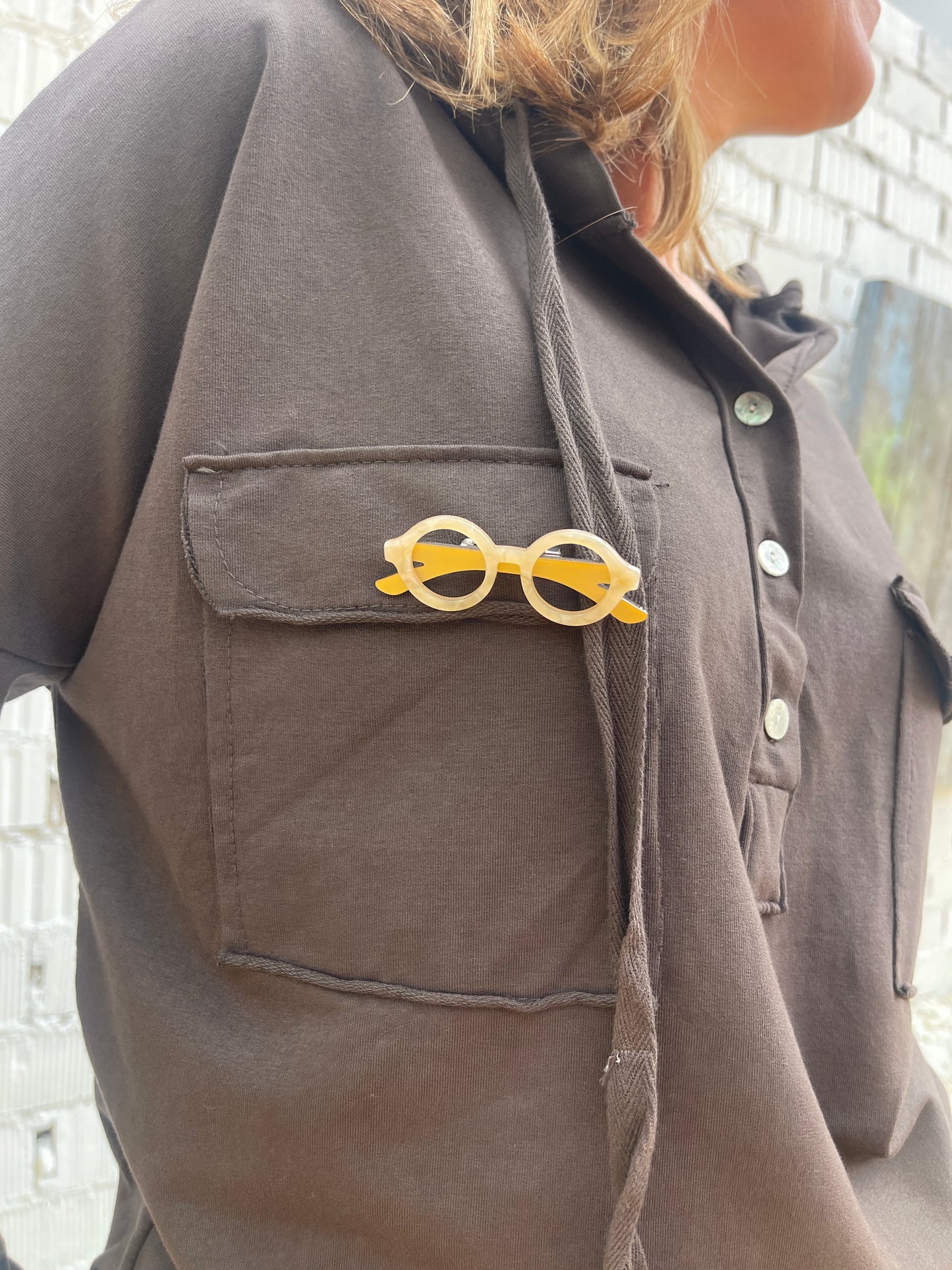 BROCHE RESINA
