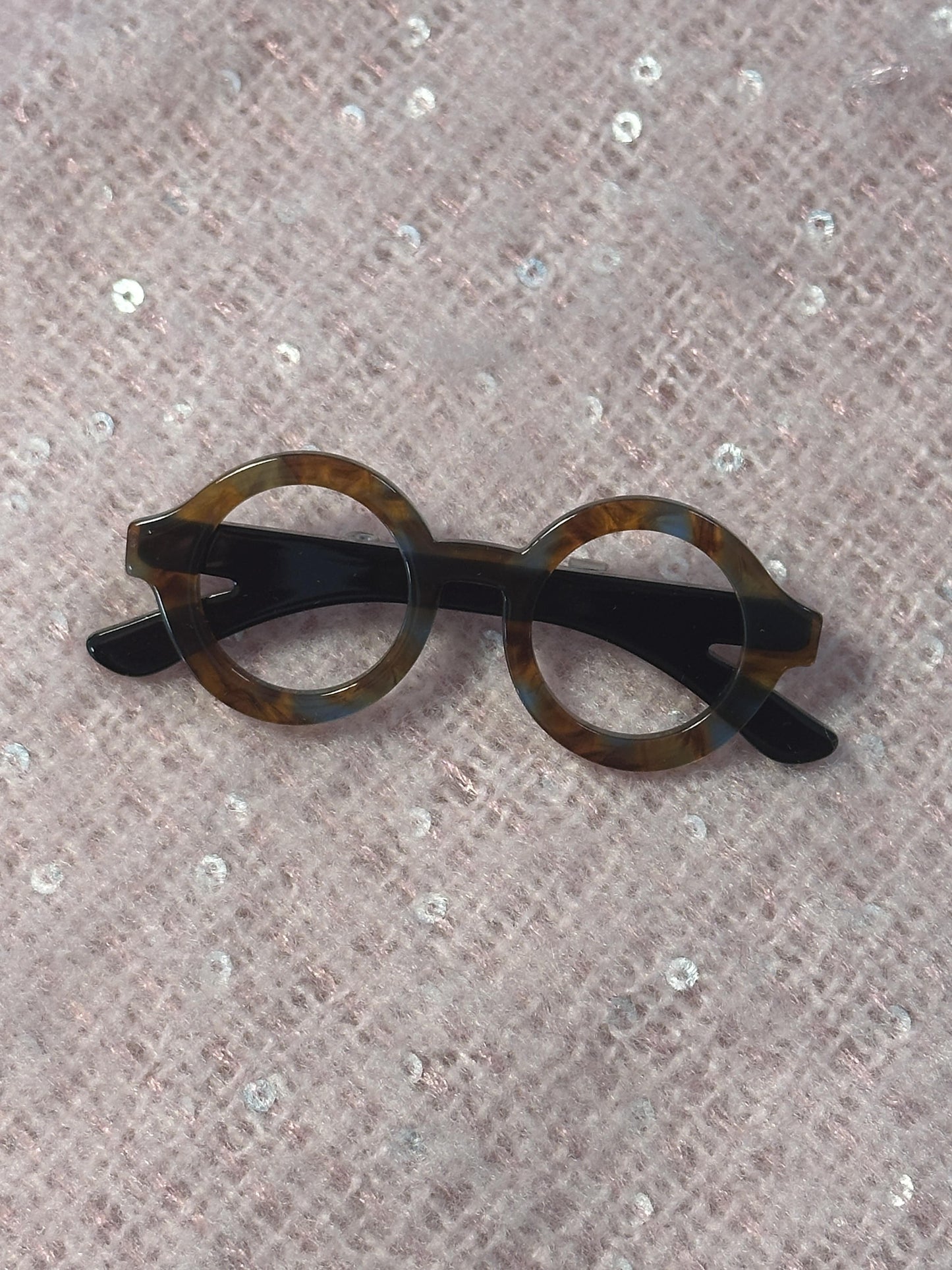 BROCHE RESINA