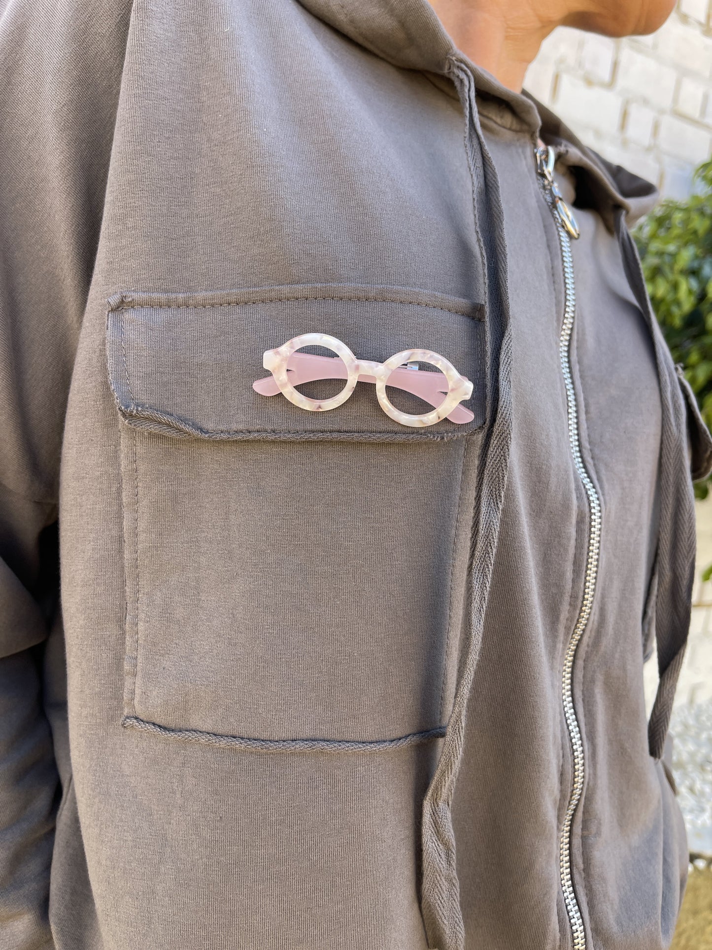 BROCHE RESINA