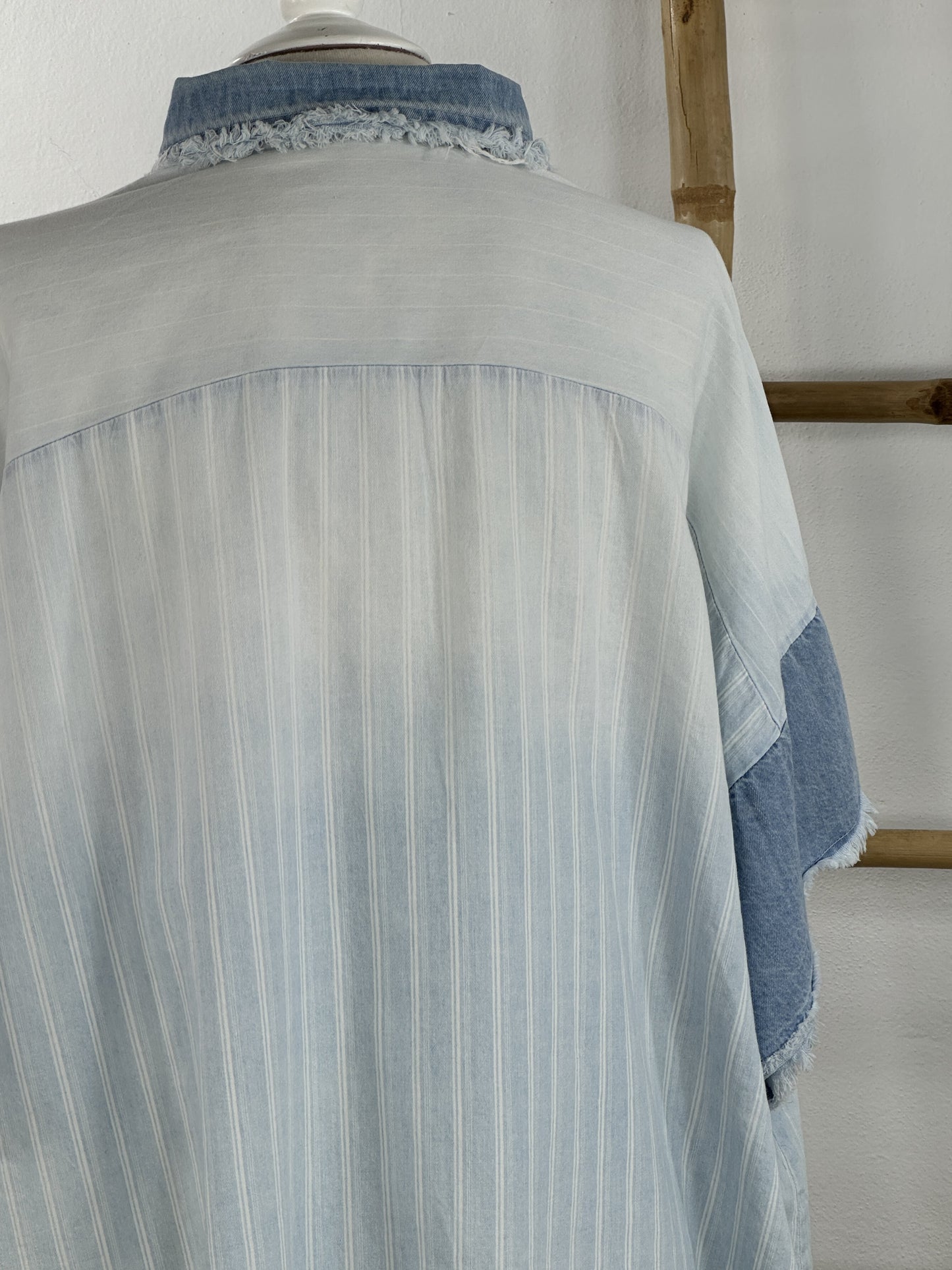 CAMISA VAQUERA OVERSIZE RAYAS