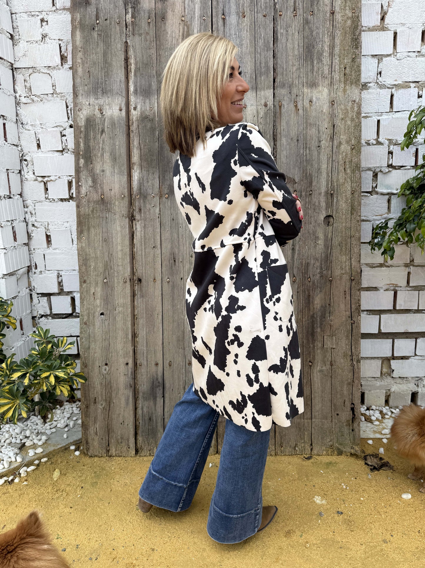 CHAQUETA ESTAMPADO VACA
