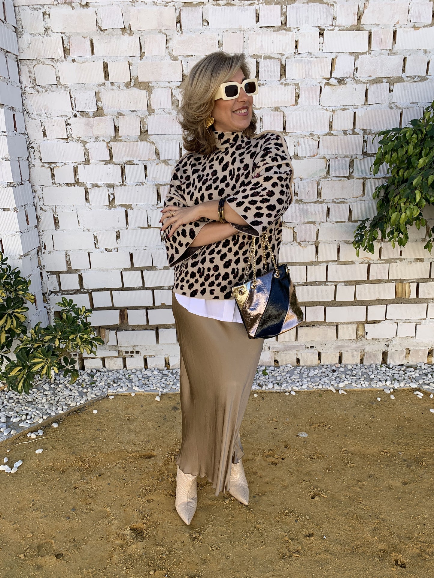 SATIN MIDI SKIRT