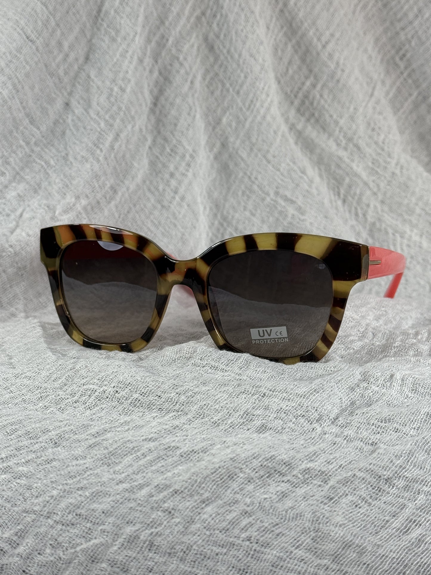 GAFA DE SOL PATILLA COLORES