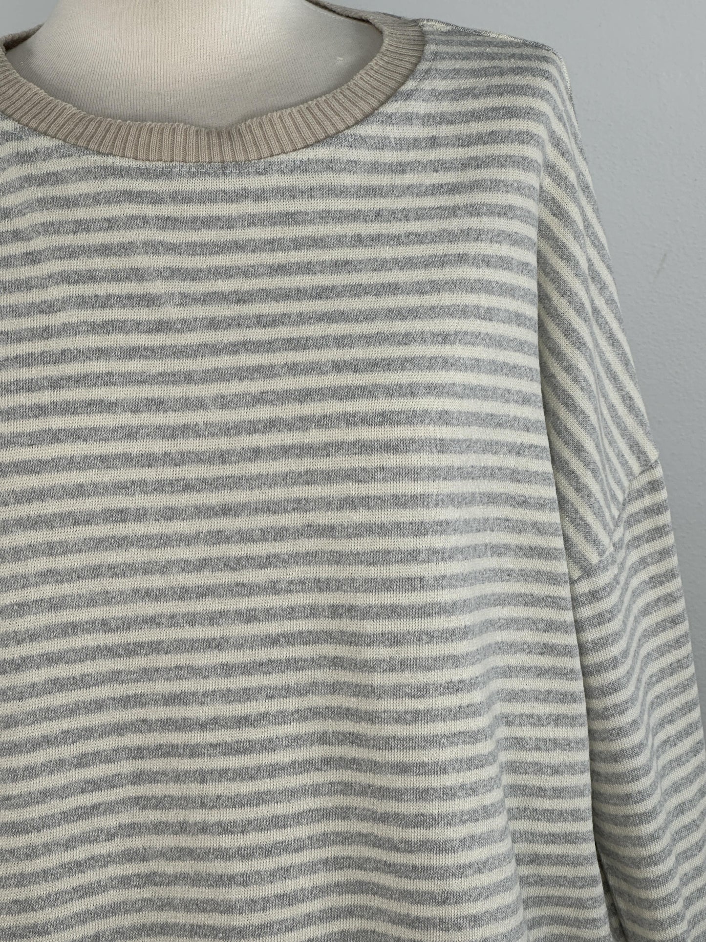 JERSEY RAYAS BÁSICO