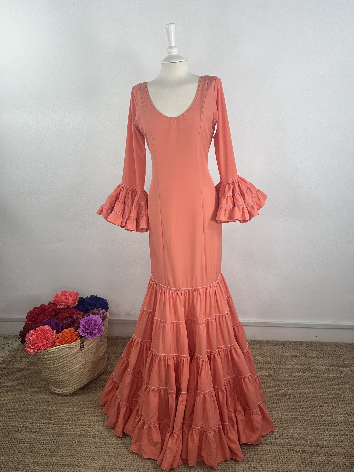 TRAJE CANASTERO LISO