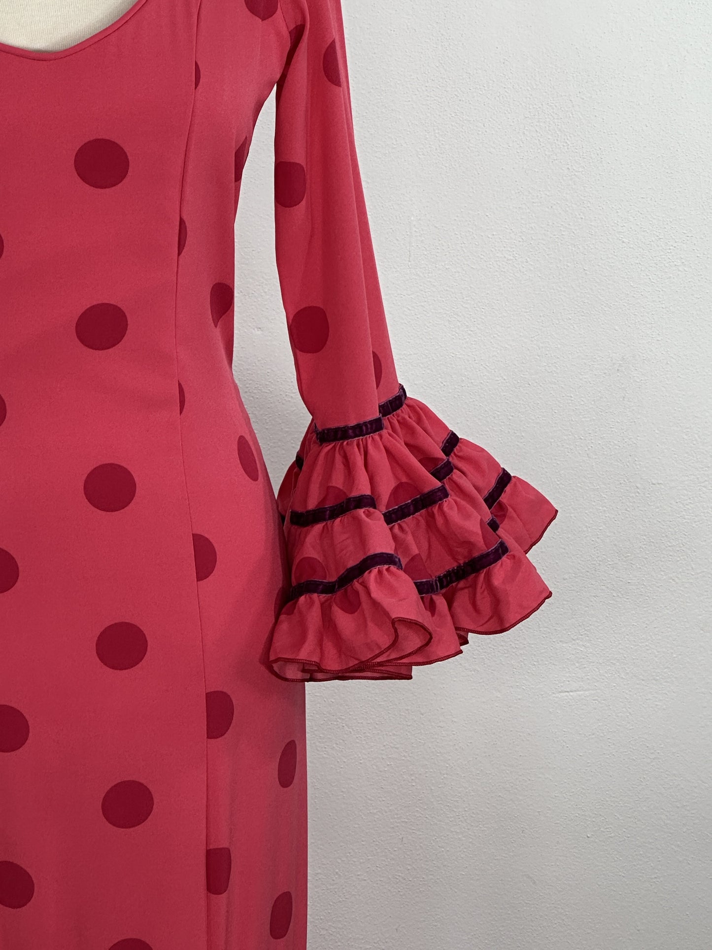 TRAJE CANASTERO LUNARES